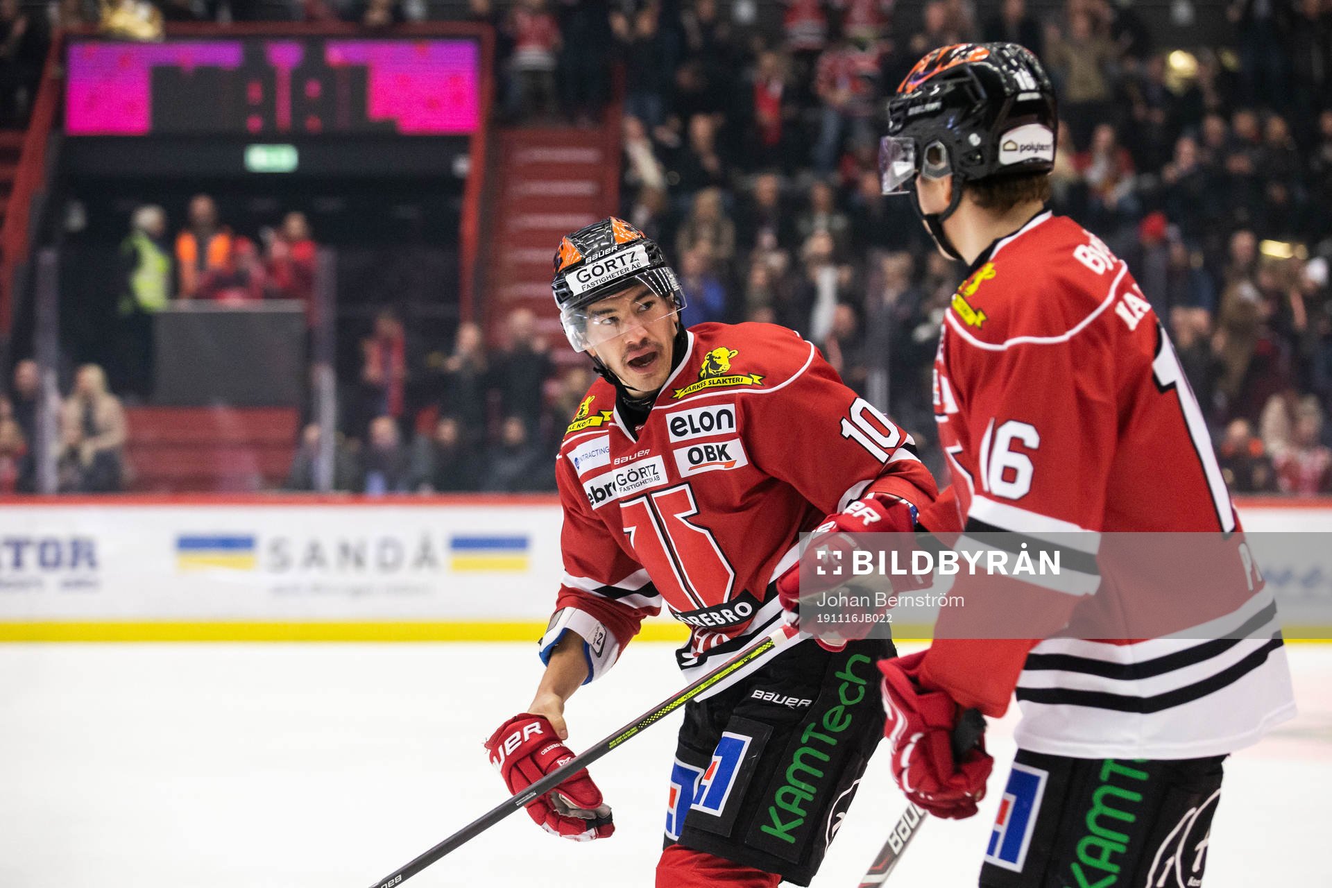 Örebros Shane Harper jublar
