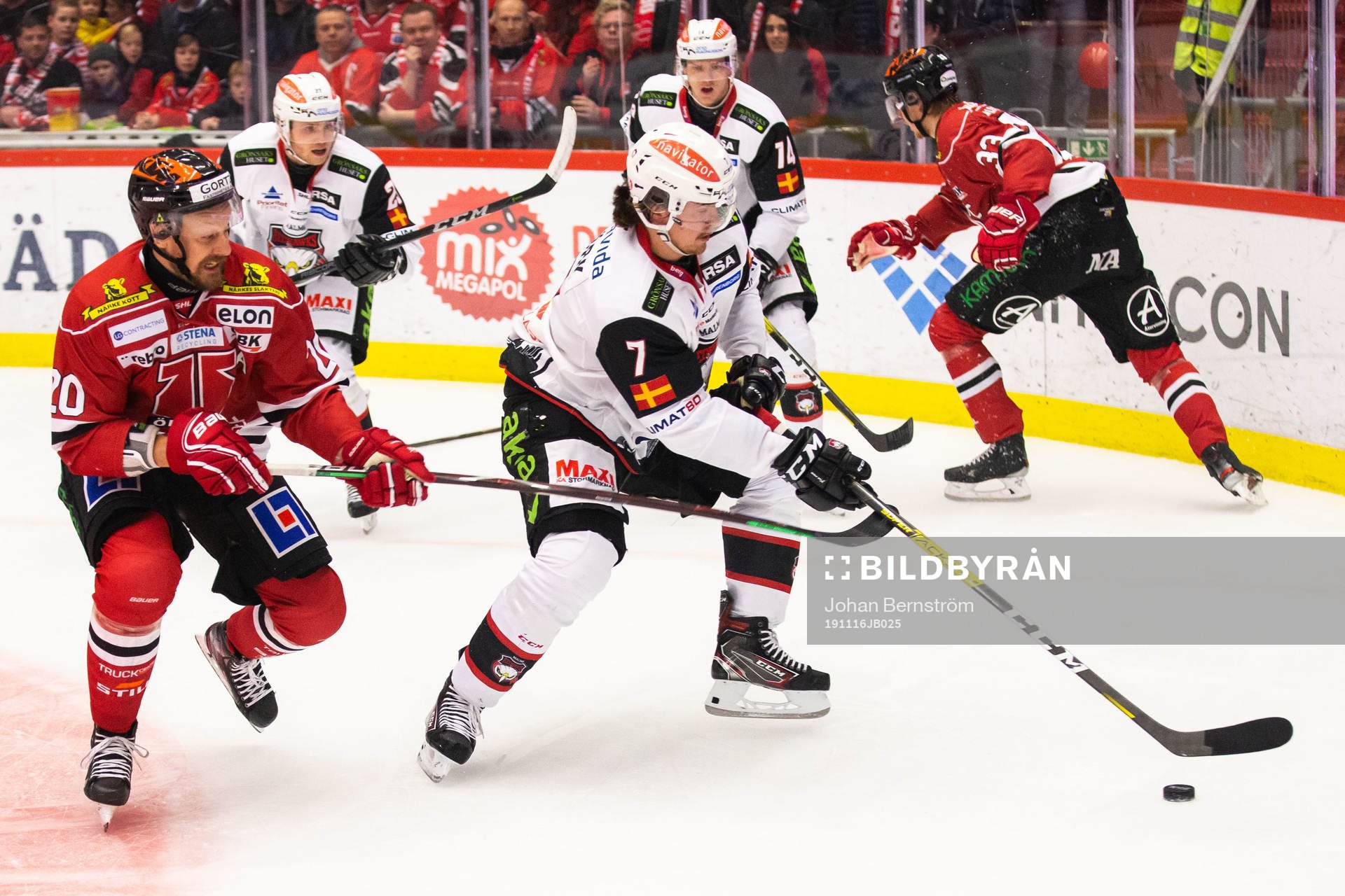 Örebros Marcus Weinstock och Malmö Redhawks Marcus Björk