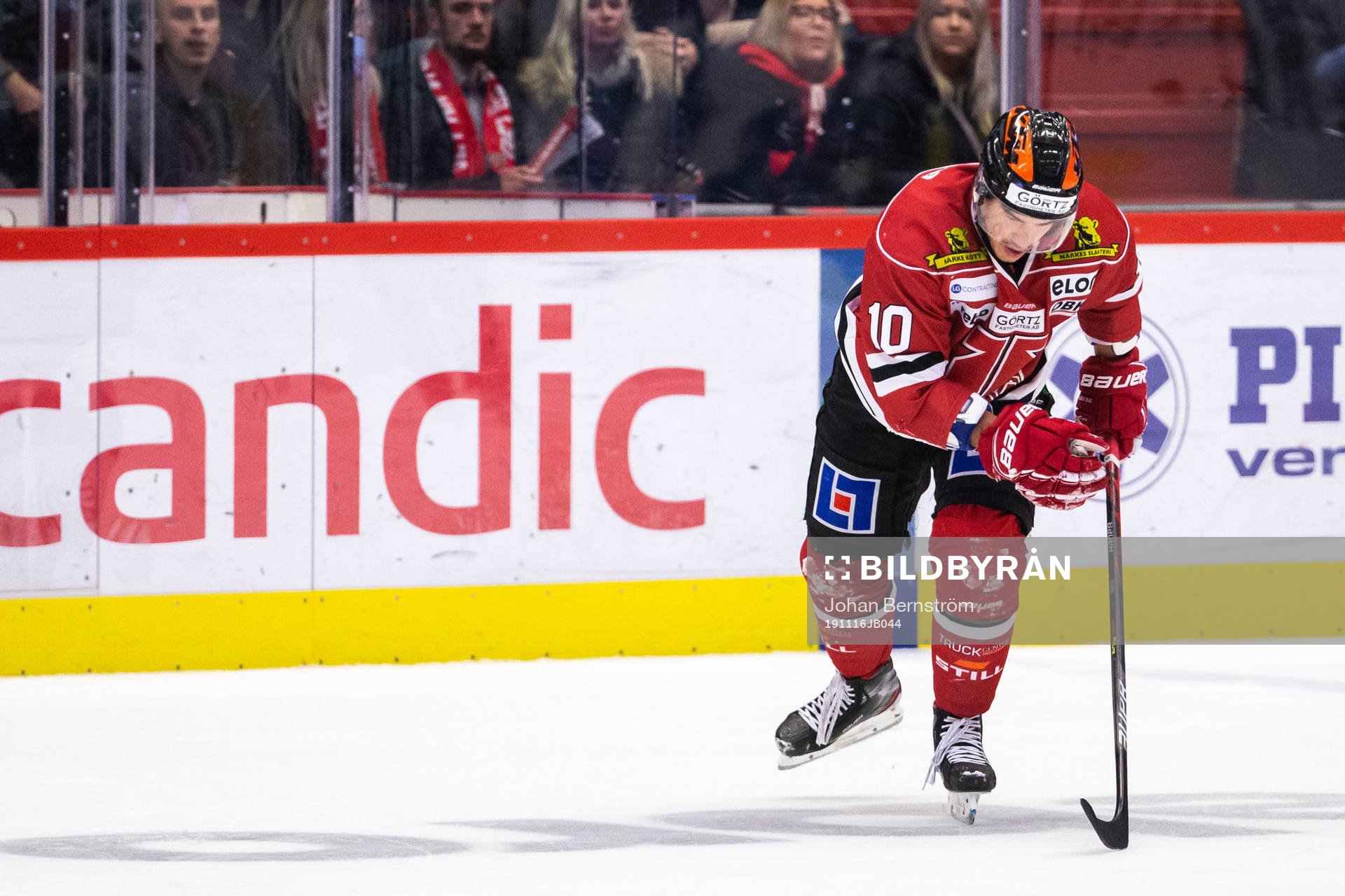 Örebros Shane Harper lämnar isen