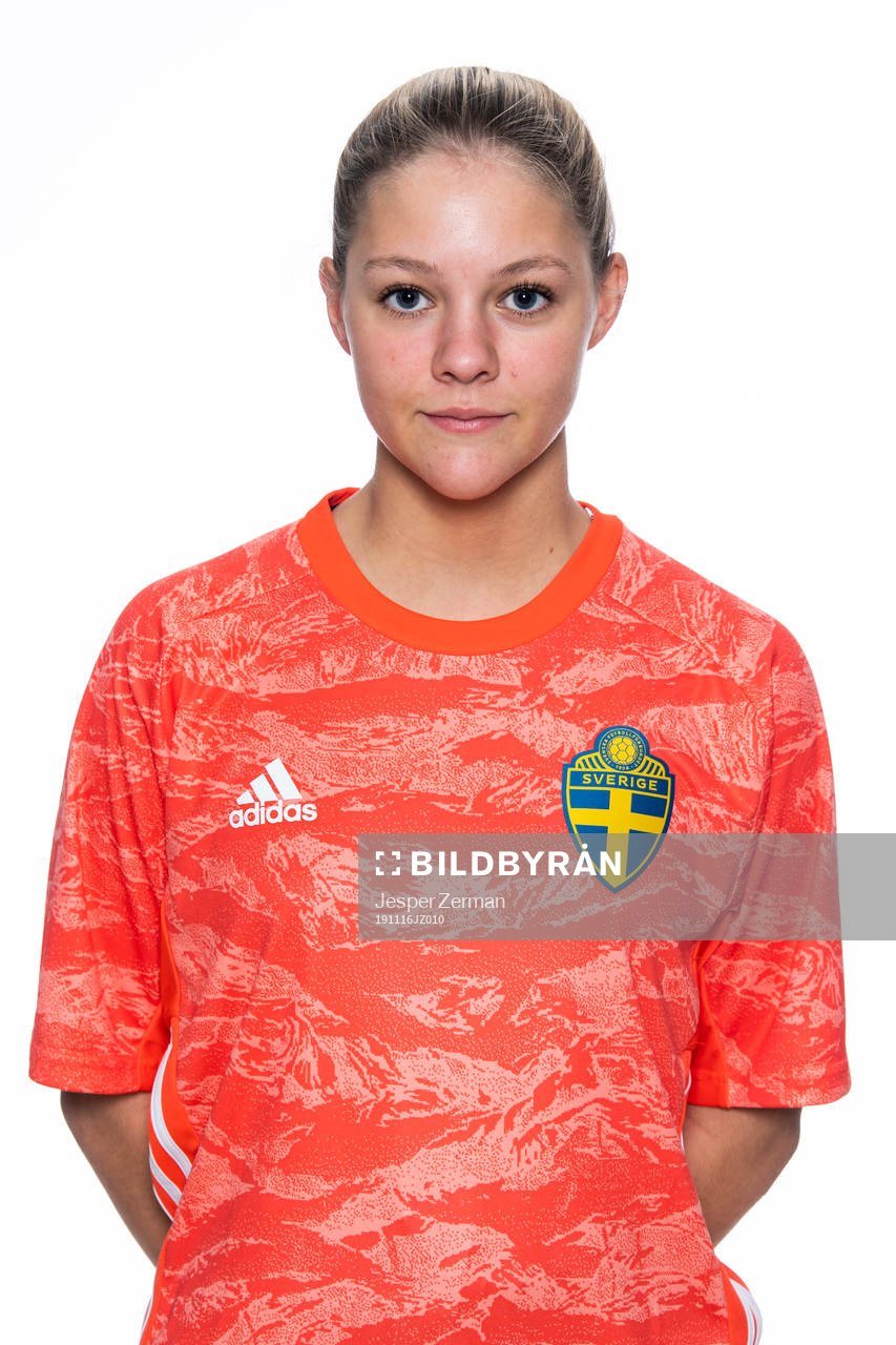 Oliwia Dahlin i F15-landslaget