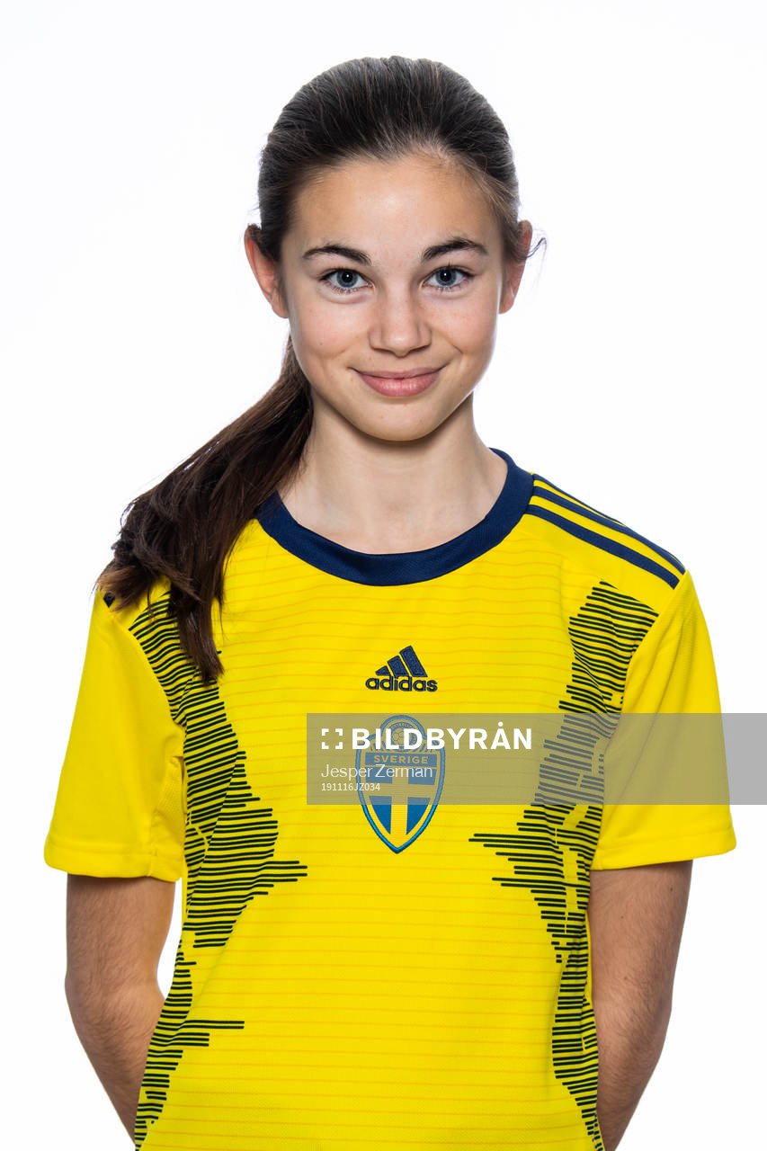 Paulina Madeling i F15-landslaget