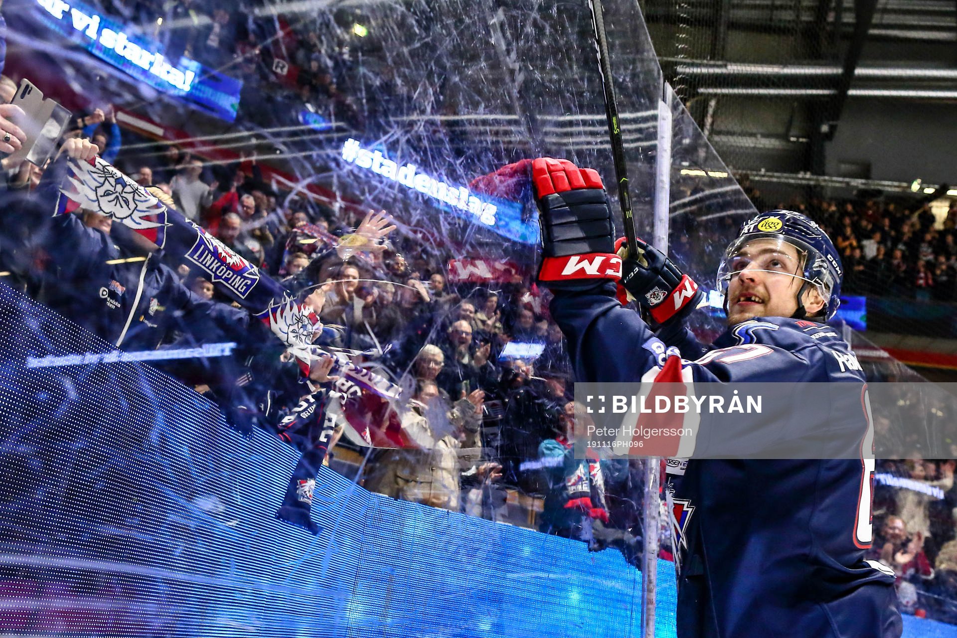 Linköpings Jarno Kärki jublar