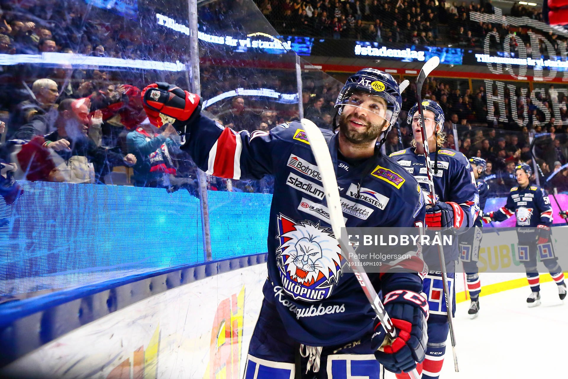 Linköpings Joe Whitney jublar