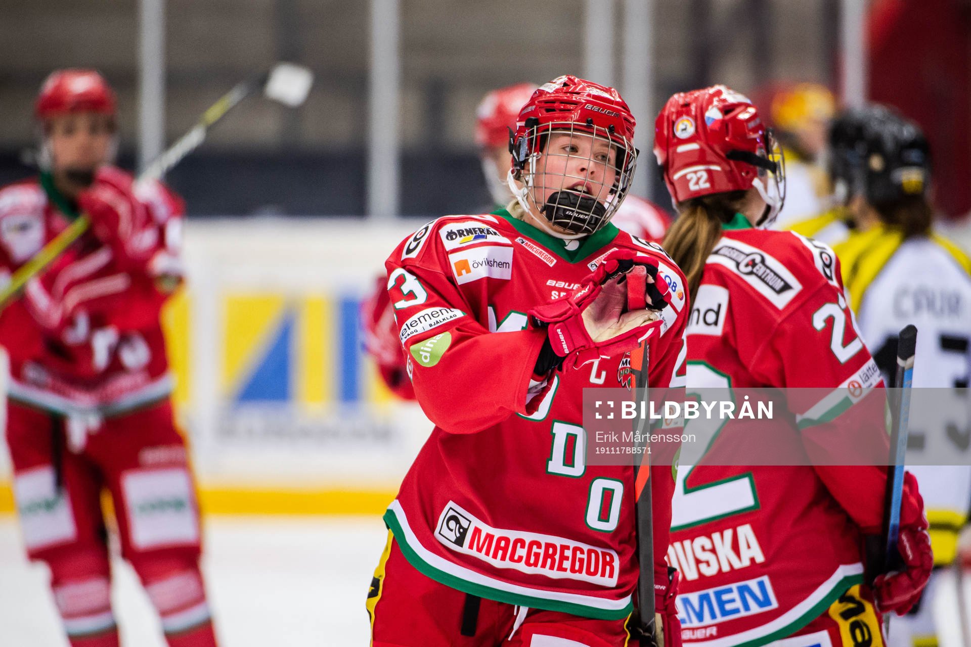 Modos Olivia Carlsson deppar
