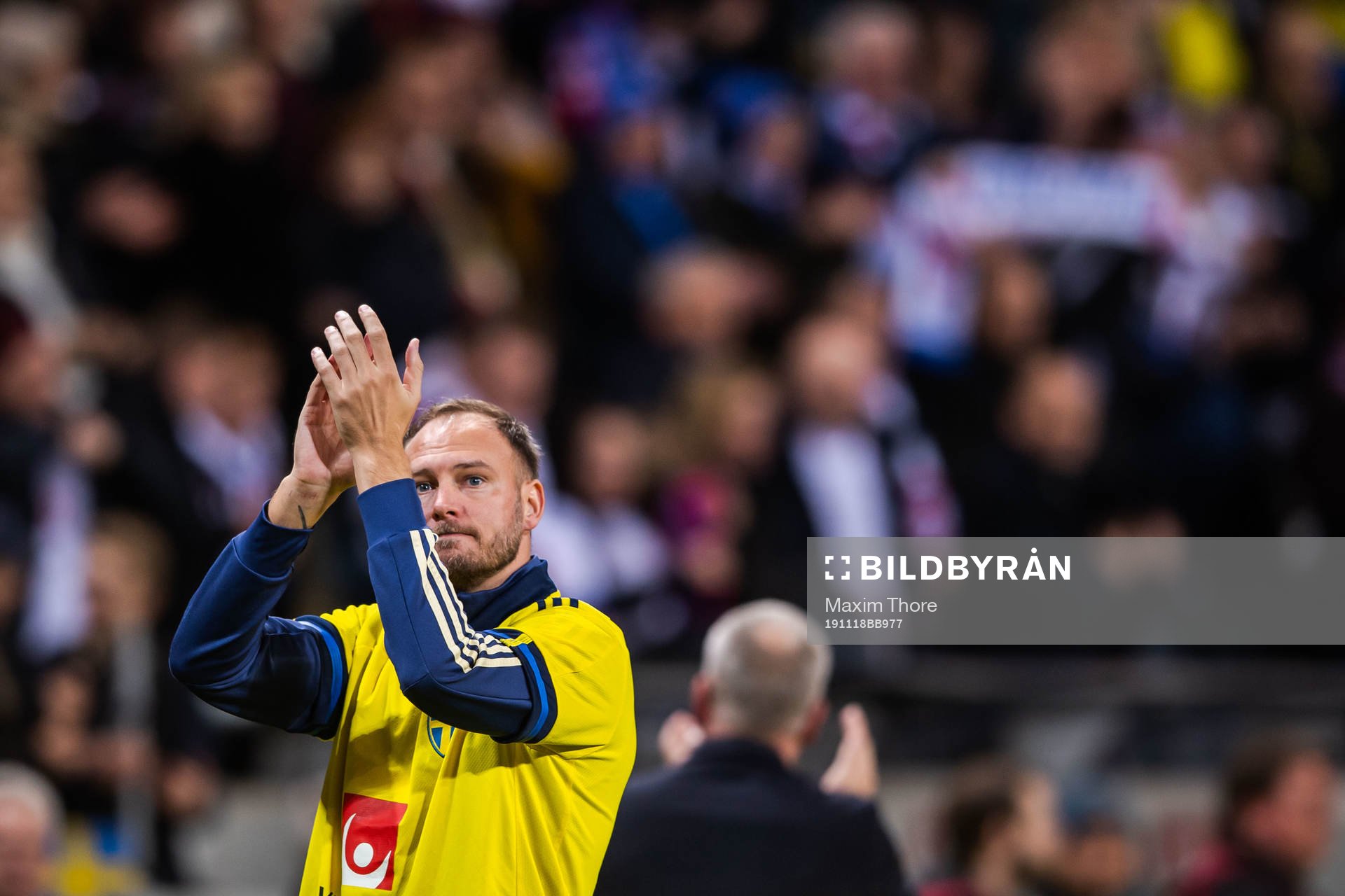 Andreas Granqvist of Sweden thank the supporters after the UEFA Euro Qualifier football match between Sweden and Faroe Islands on November 18, 2019 in Stockholm.
