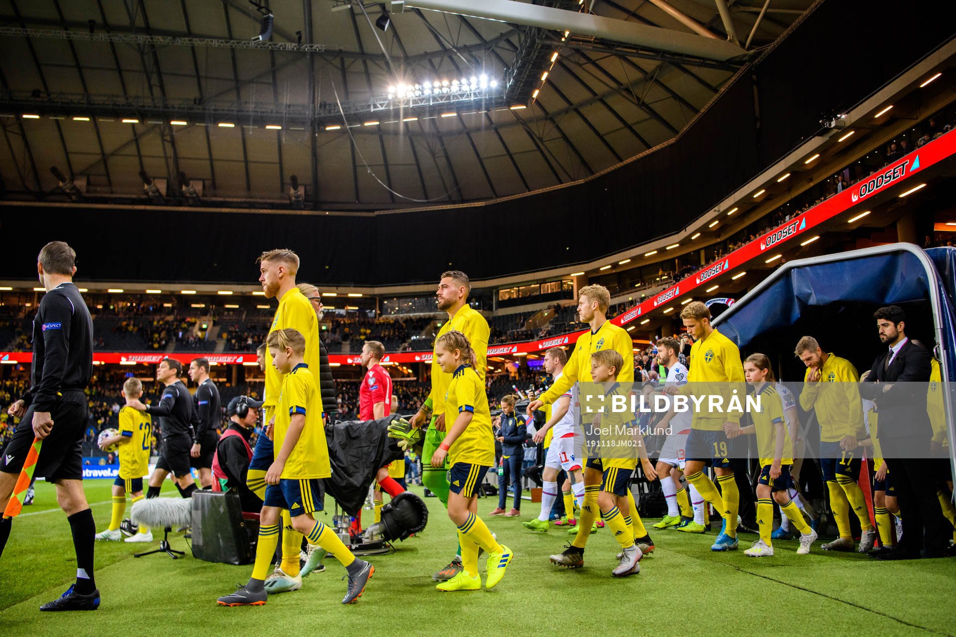 Pontus Jansson, goalkeeper Kristoffer Nordfeldt, Filip