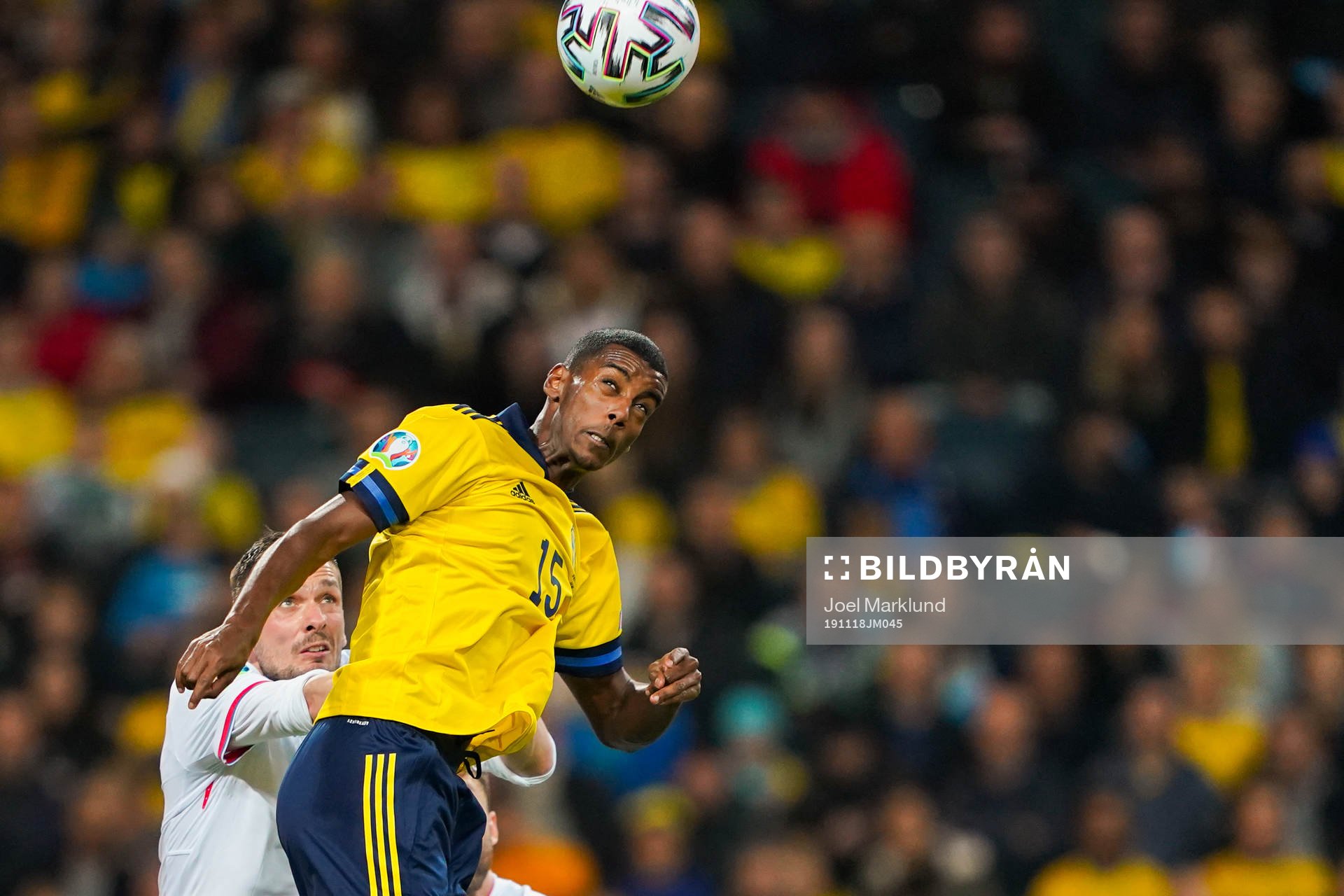 Alexander Isak of Sweden and Atli Gregersen of Faroe Islands