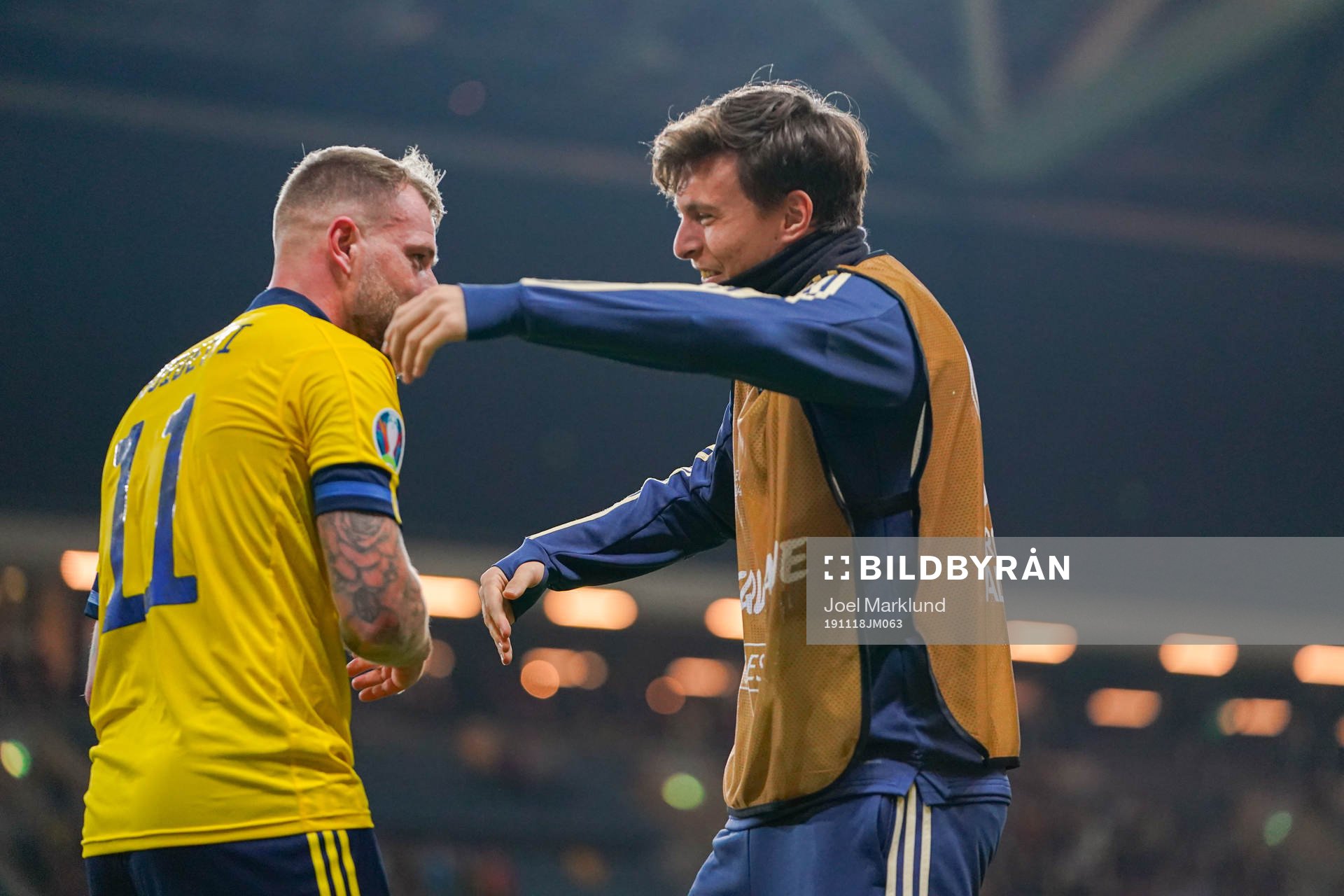 John Guidetti of Sweden celebrate with Victor Nilsson