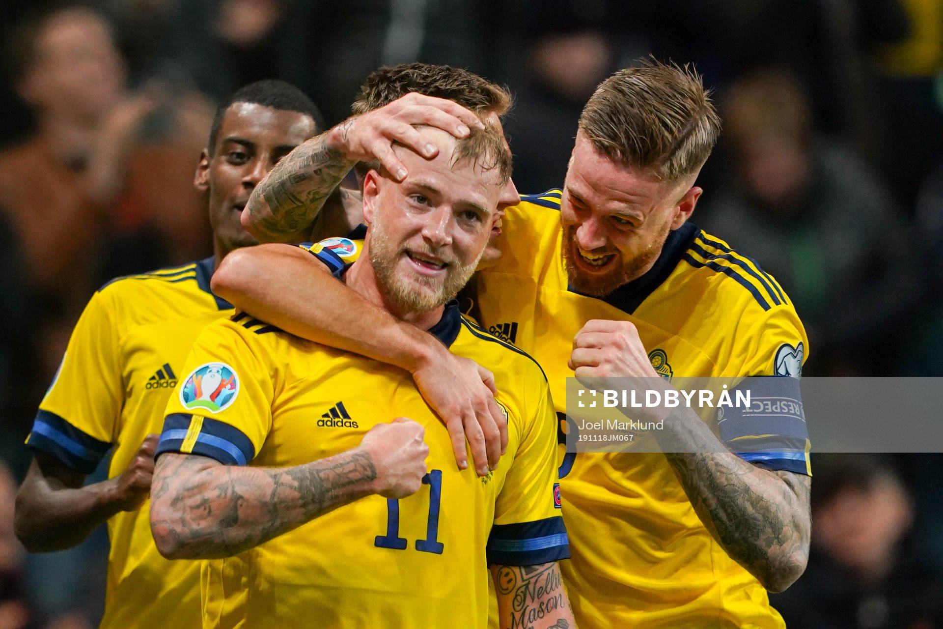 John Guidetti of Sweden celebrate with Pontus Jansson