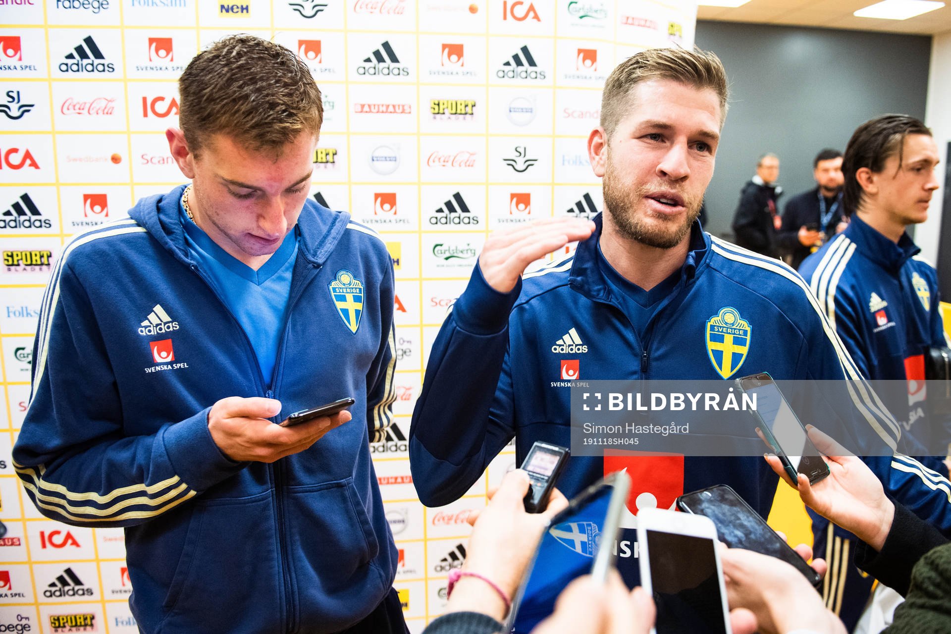 Dejan Kulusevski and Riccardo Gagliolo of Sweden