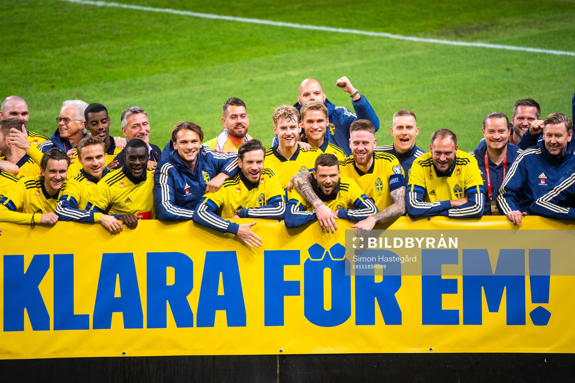 Players and staff of Sweden celebrate