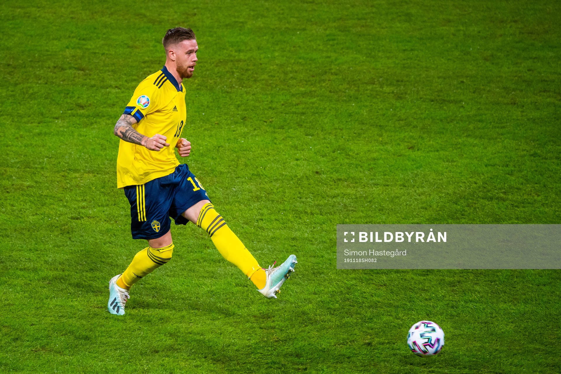 Pontus Jansson of Sweden