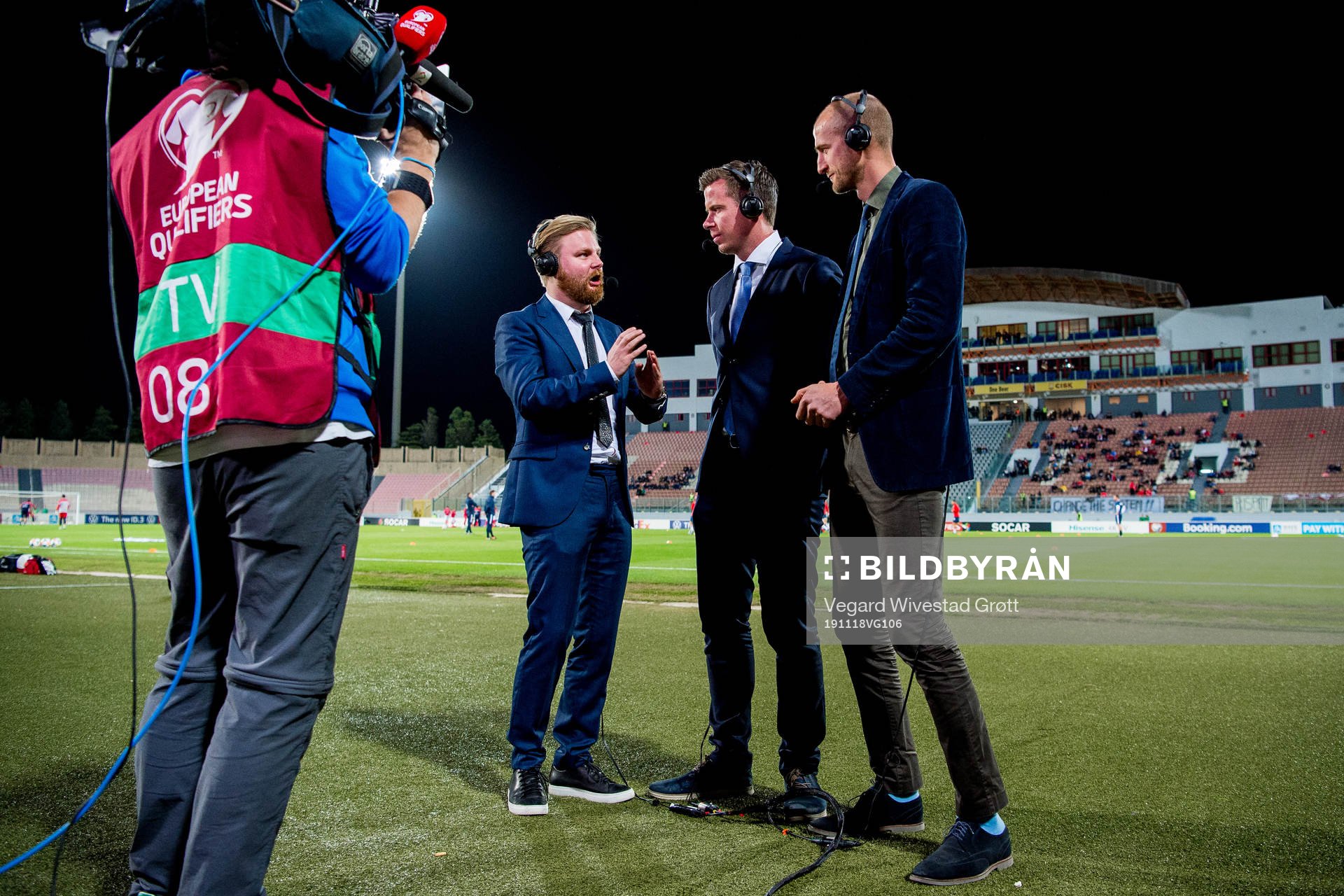 Marius Skjelbæk, Jesper Mathisen and Brede Hangeland of TV