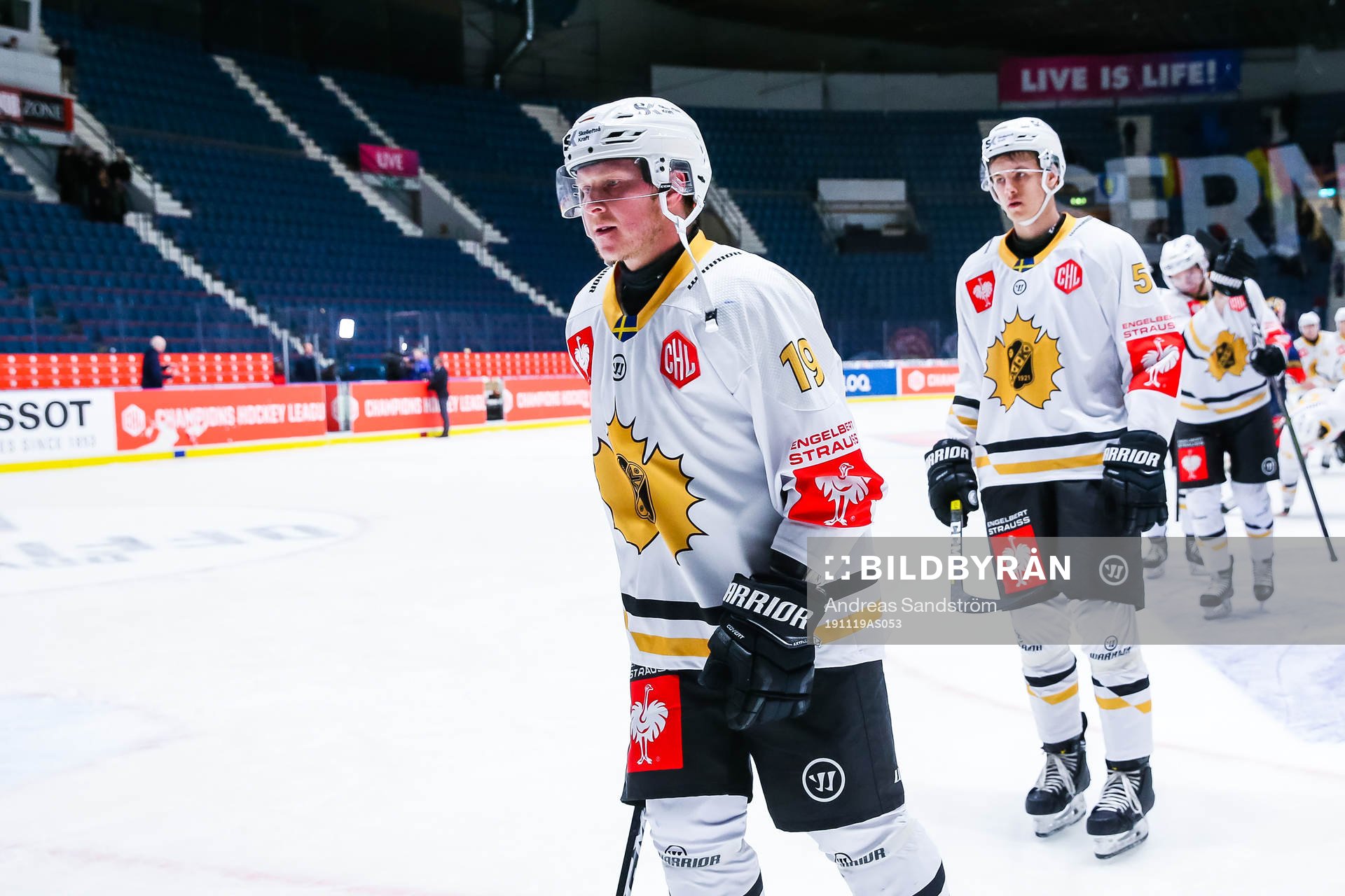 Tuomas Kiiskinen of Skellefteå looks dejected