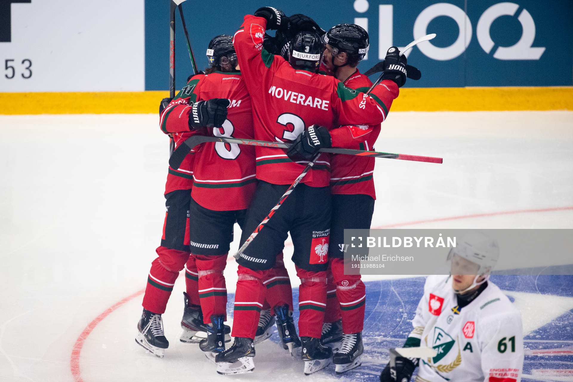 Viktor Ekbom of Frölunda celebrates scoring 1-0 with team