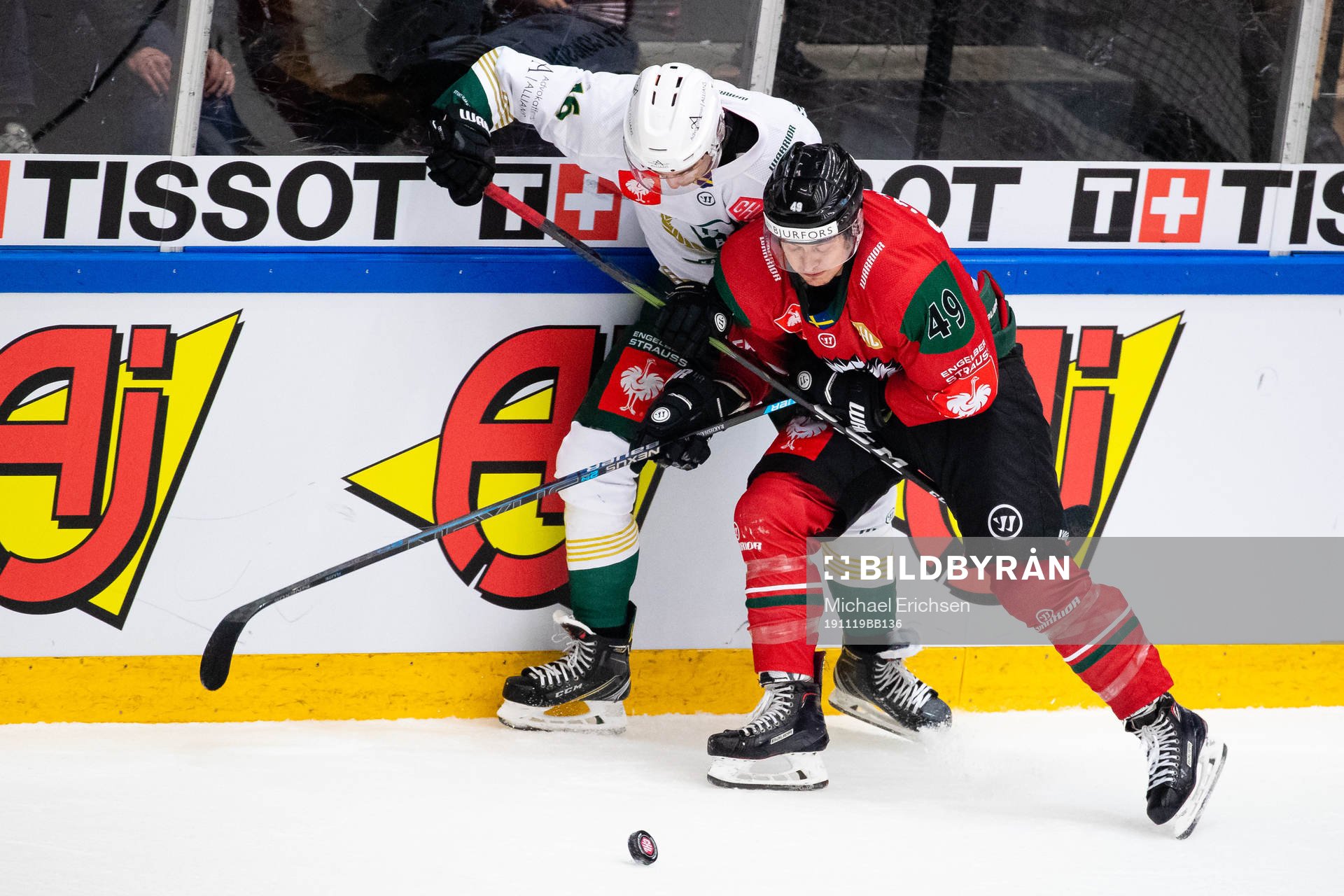 Lucas Ekeståhl-Jonsson  of Färjestad and Rhett Rakshani