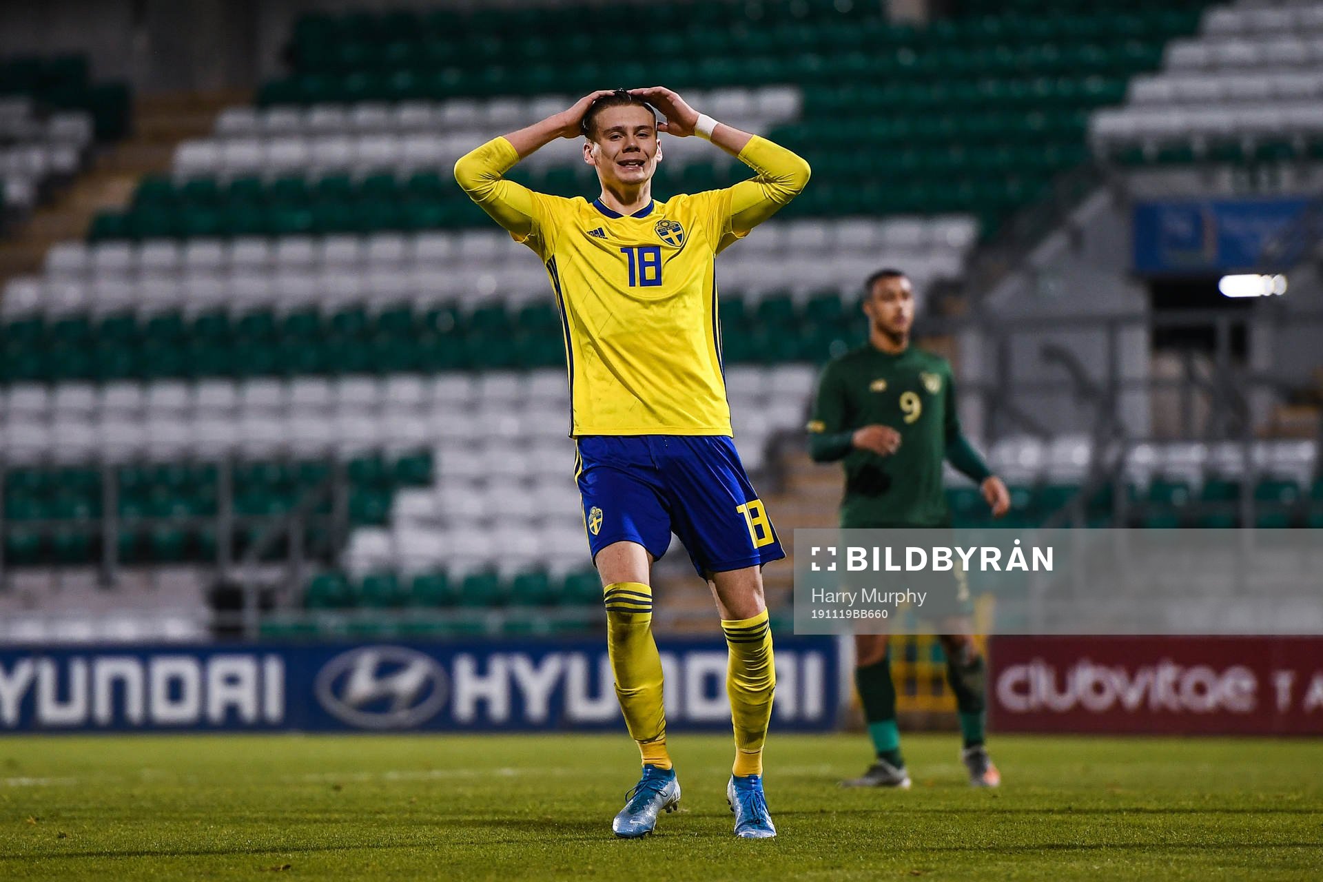 19 November 2019; Jake Larsson of Sweden reacts to a missed