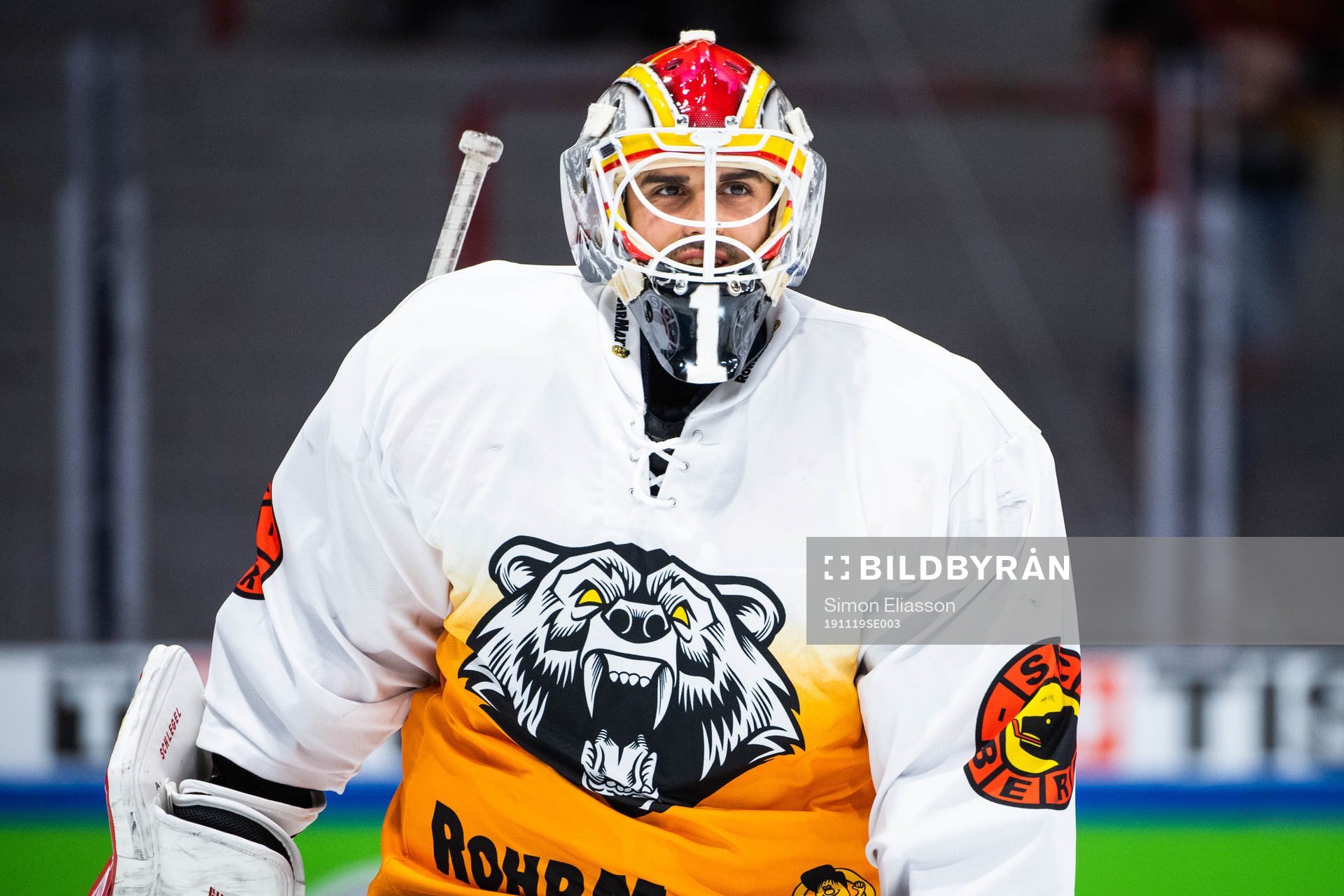 Goalkeeper Niklas Schlegel of SC Bern