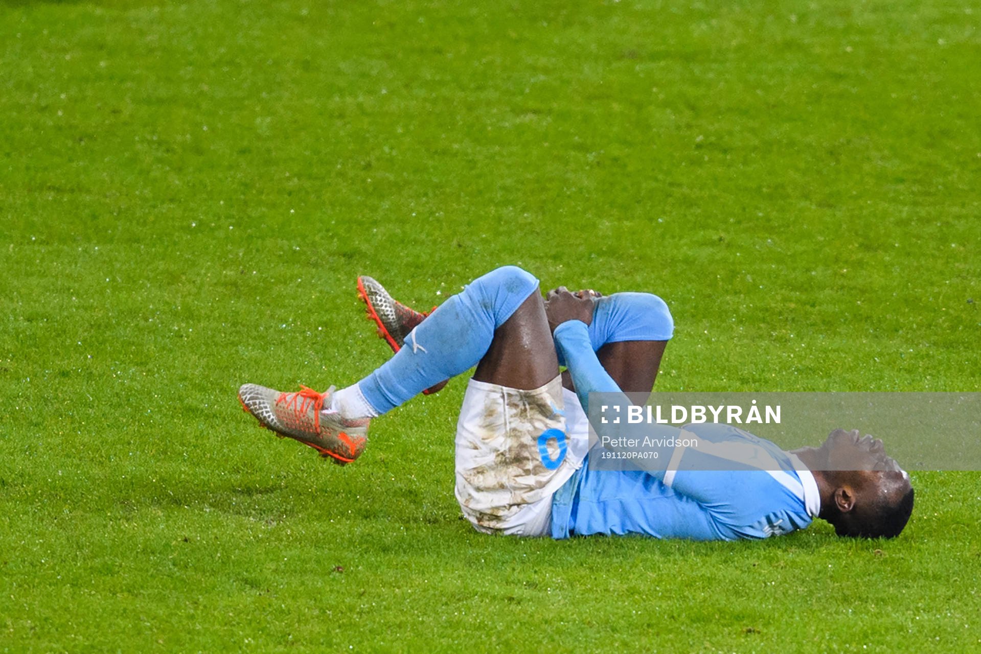 Malmö FFs Bonke Innocent har ont
