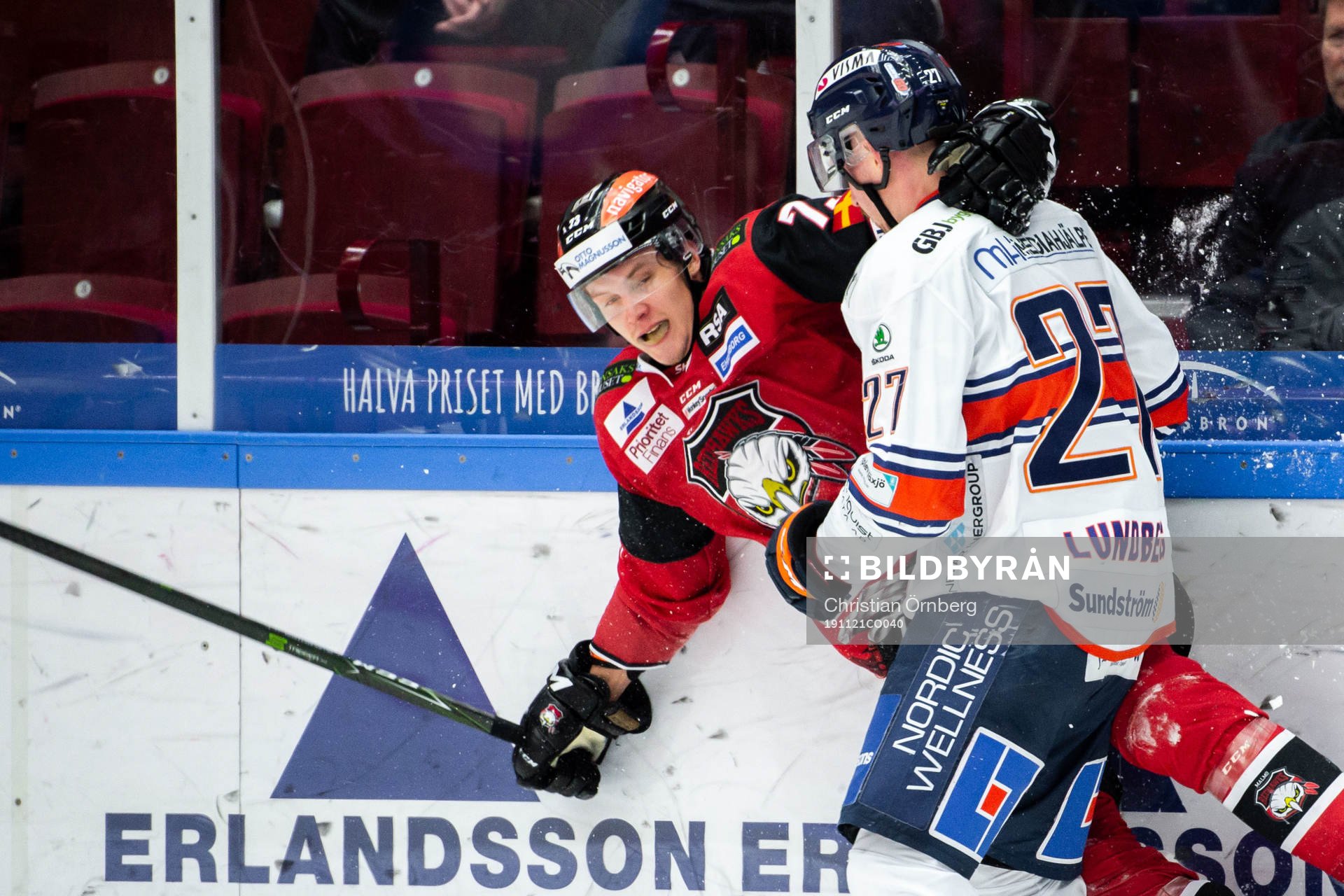 Malmö Redhawks Adam Ollas Mattsson och Växjös Roman Horak