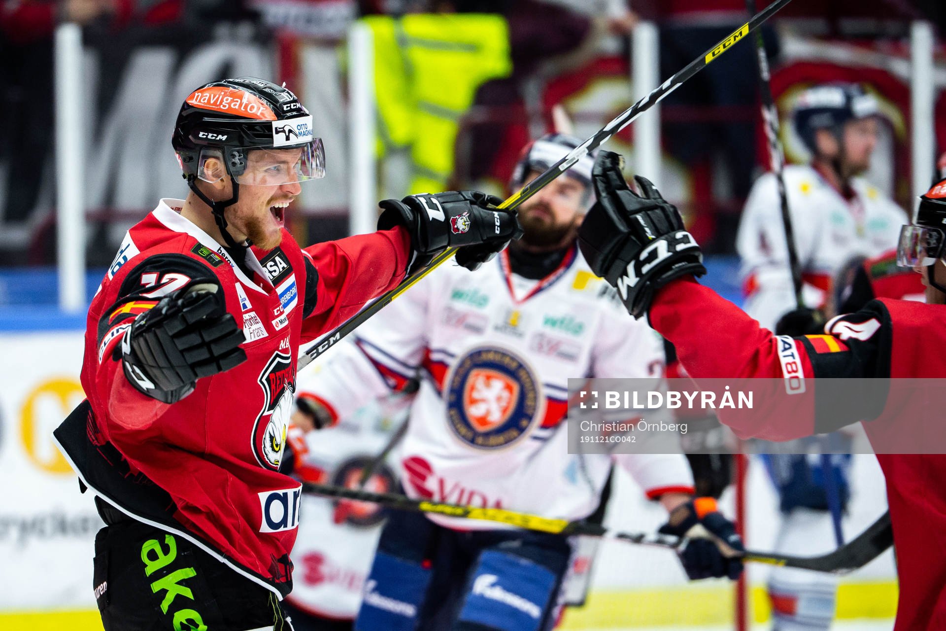 Malmö Redhawks Max Görtz jublar