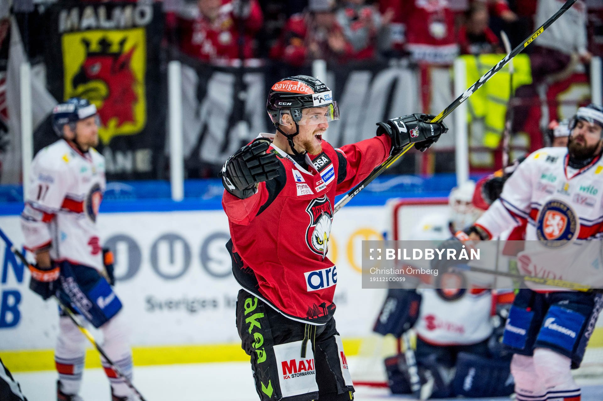 Malmö Redhawks Max Görtz jublar