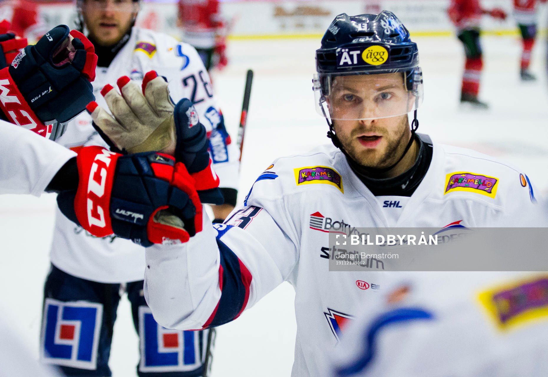 Linköpings Andrew Gordon jublar vid 1-1 målet