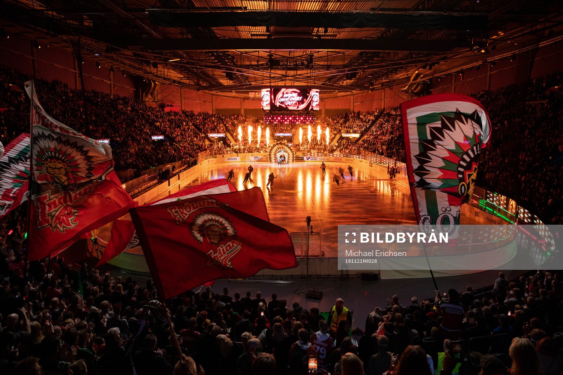 Frölundas intro innan ishockeymatchen i SHL mellan