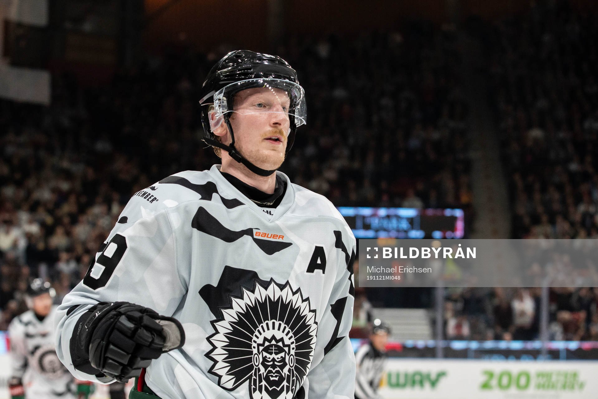 Frölundas Simon Hjalmarsson jublar
