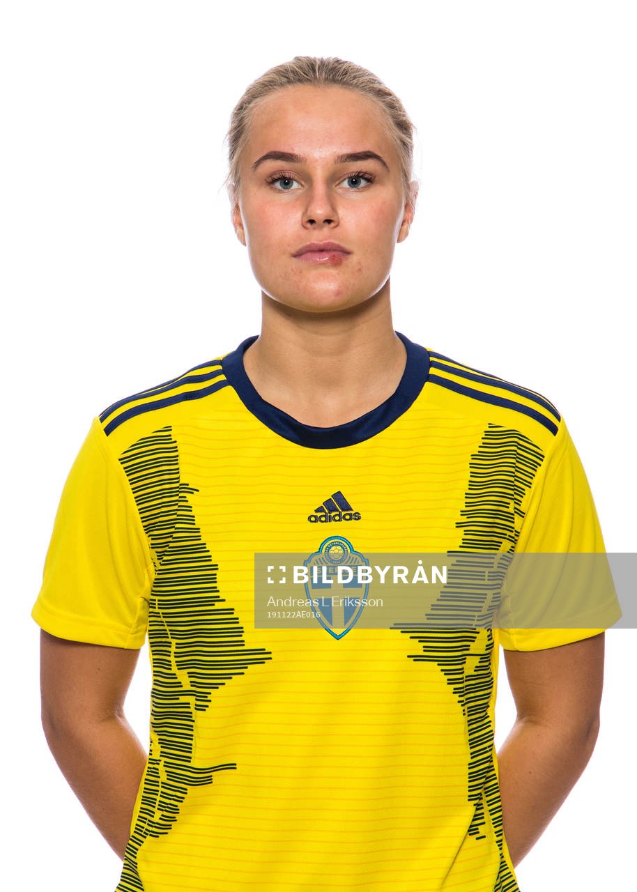 Johanna Svedberg i F16-landslaget