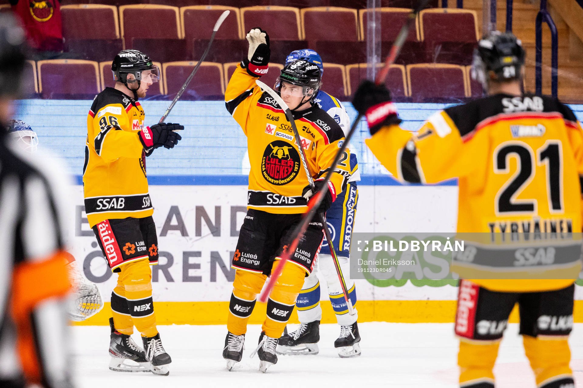 Luleås Erik Gustafsson jublar