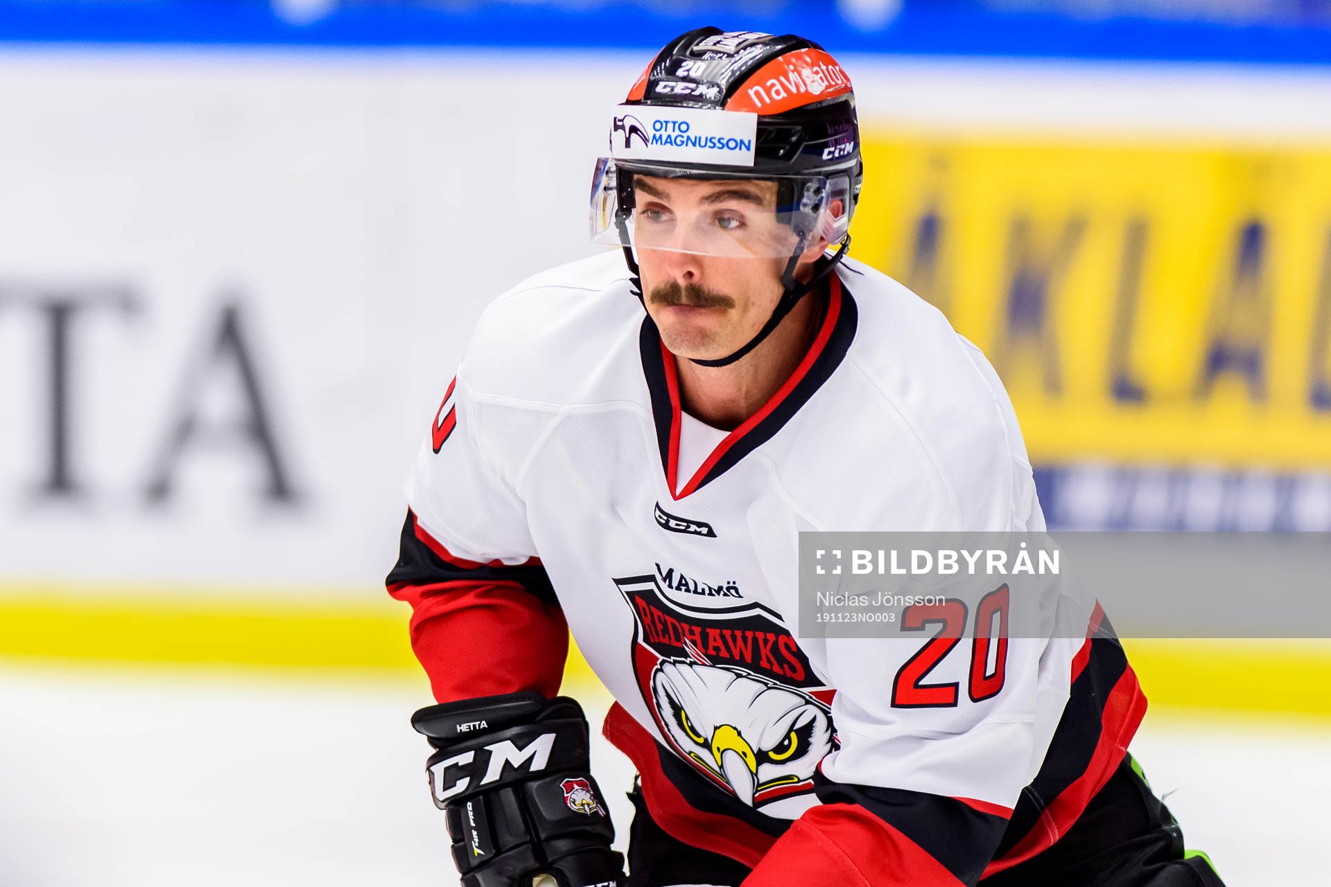 Malmö Redhawks Henrik Hetta innan ishockeymatchen i SHL