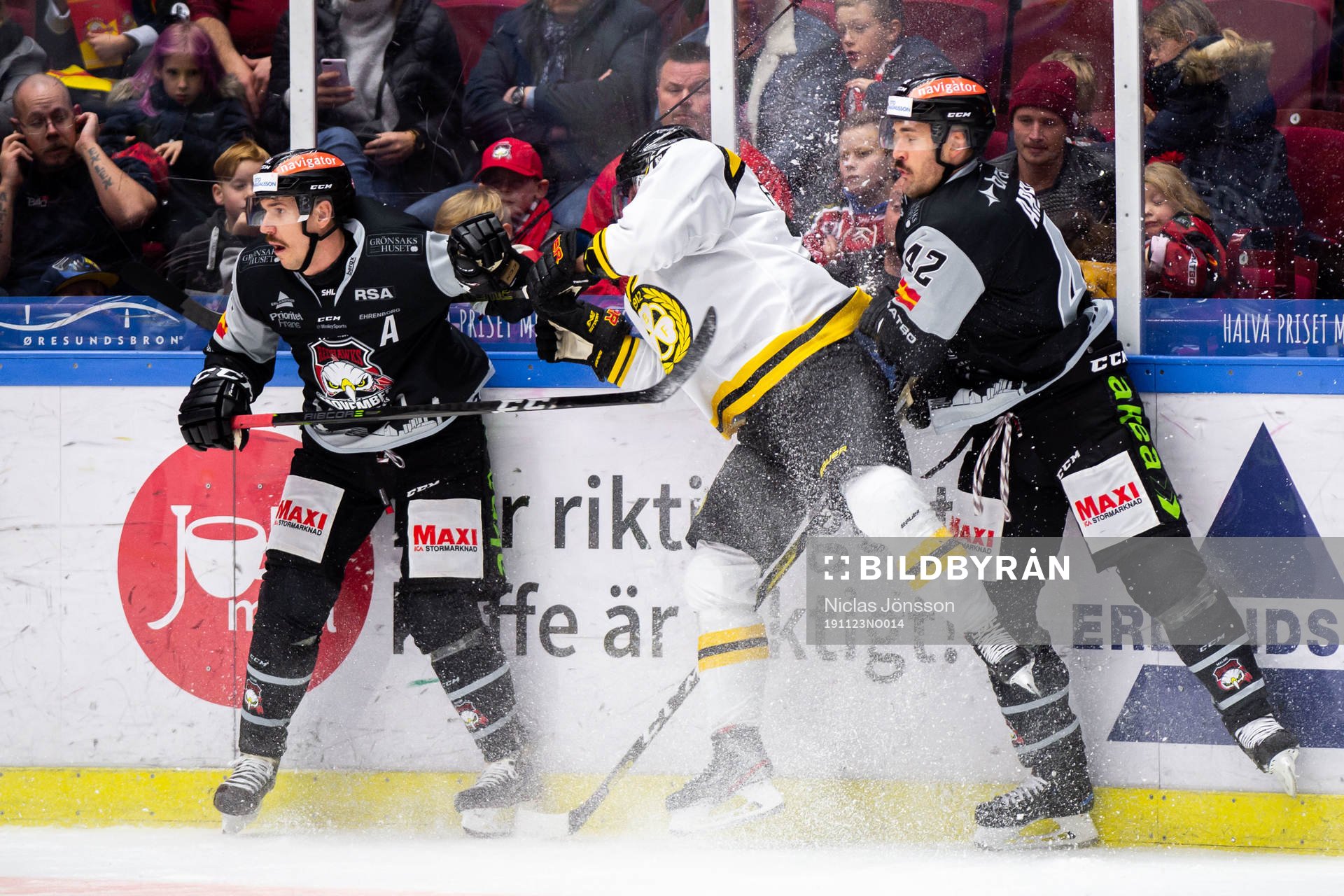 Malmö Redhawks Jesper Jensen Aabo och Niklas Arell mot
