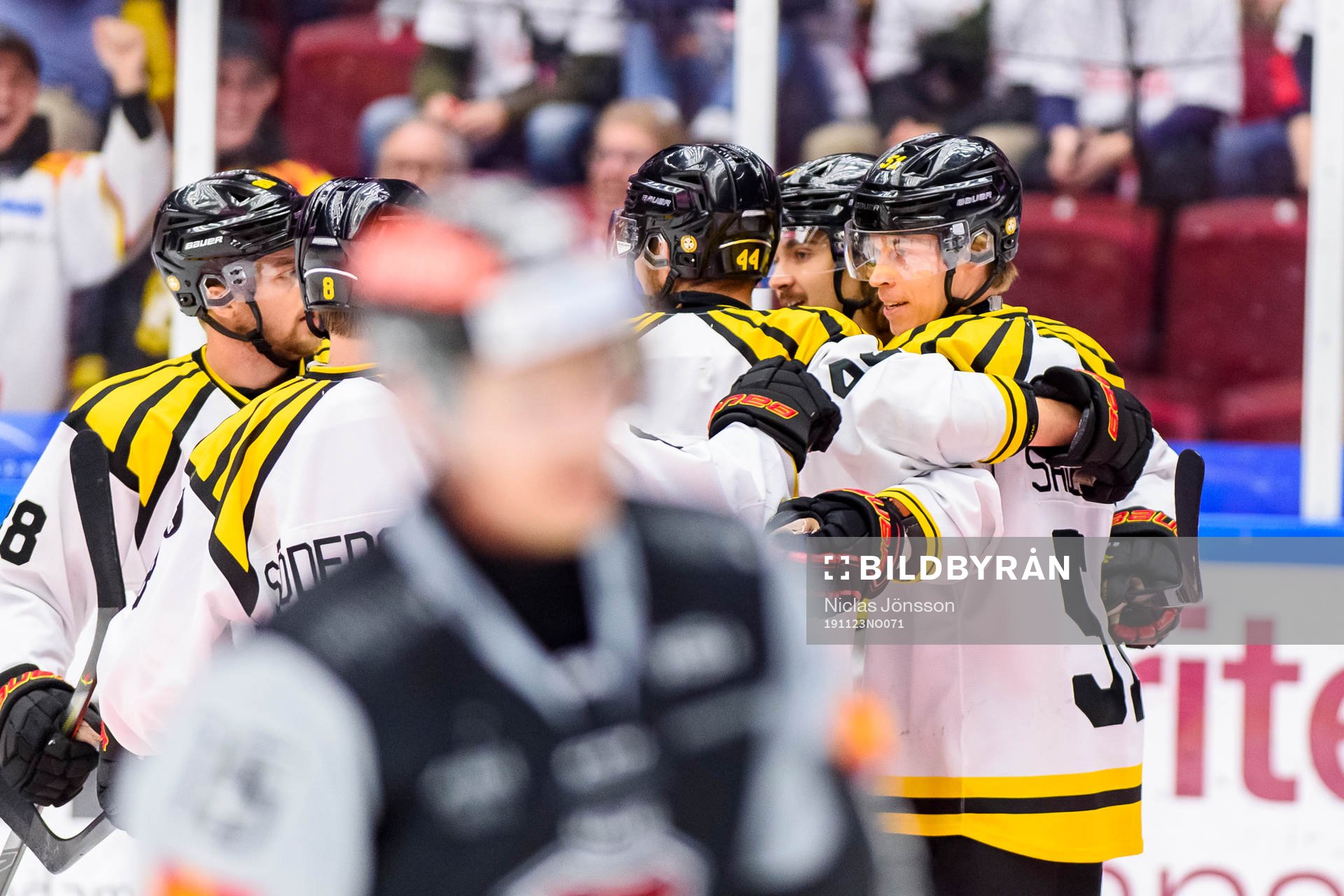 Brynäs Tomi Sallinen jublar
