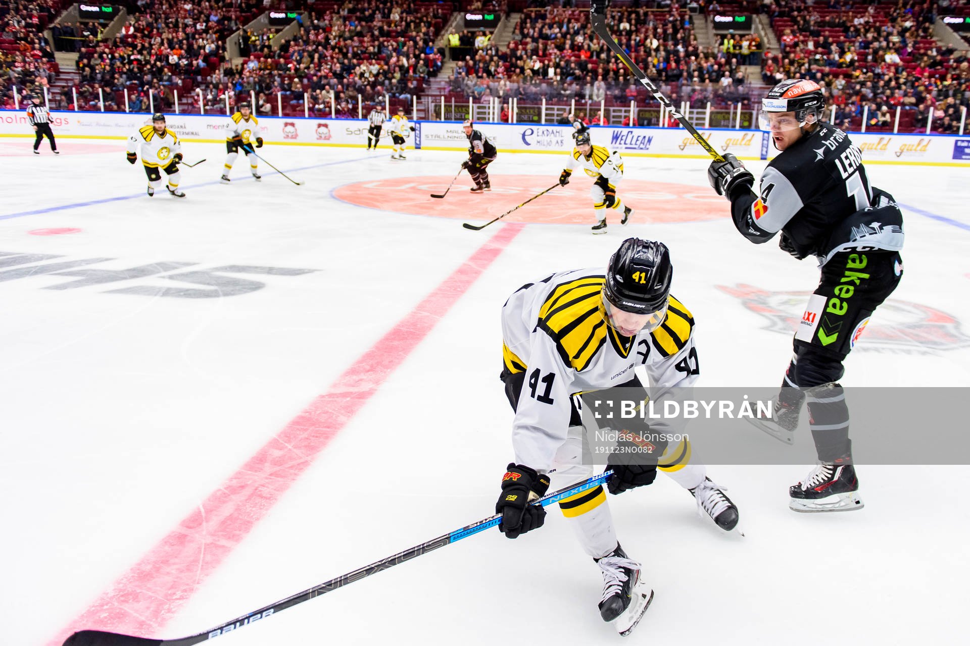 Brynäs Greg Scott och Malmö Redhawks Carl-Johan Lerby