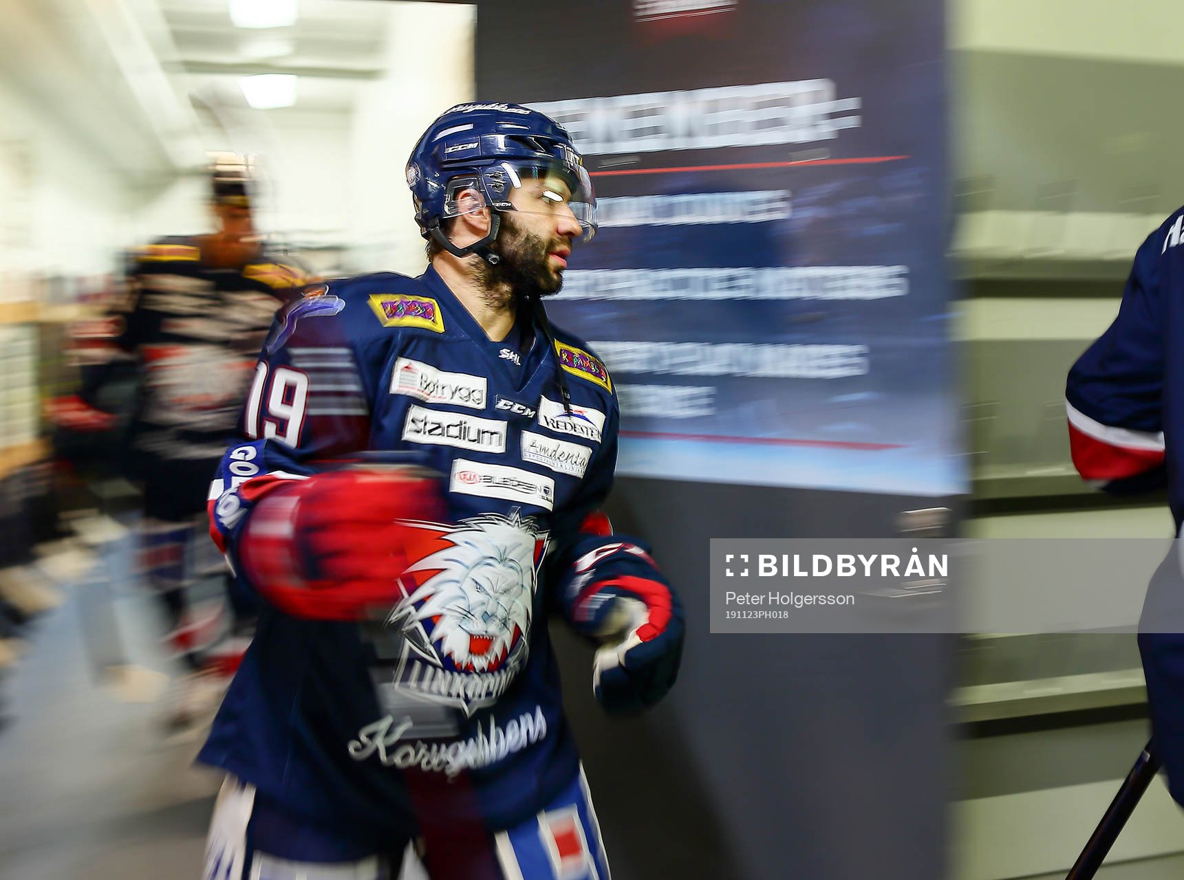 Linköpings Joe Whitney före ishockeymatchen i SHL mellan