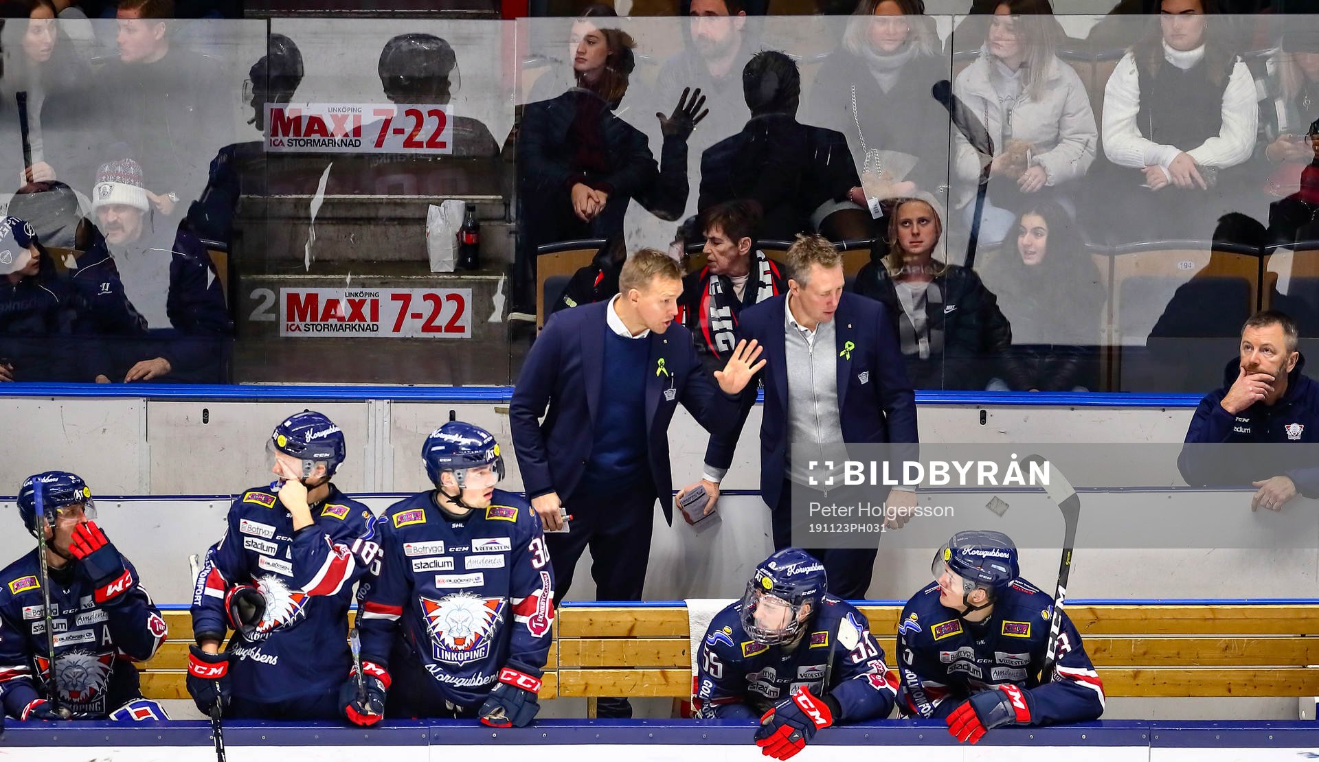 Linköpings bås med tränare Bert Robertsson