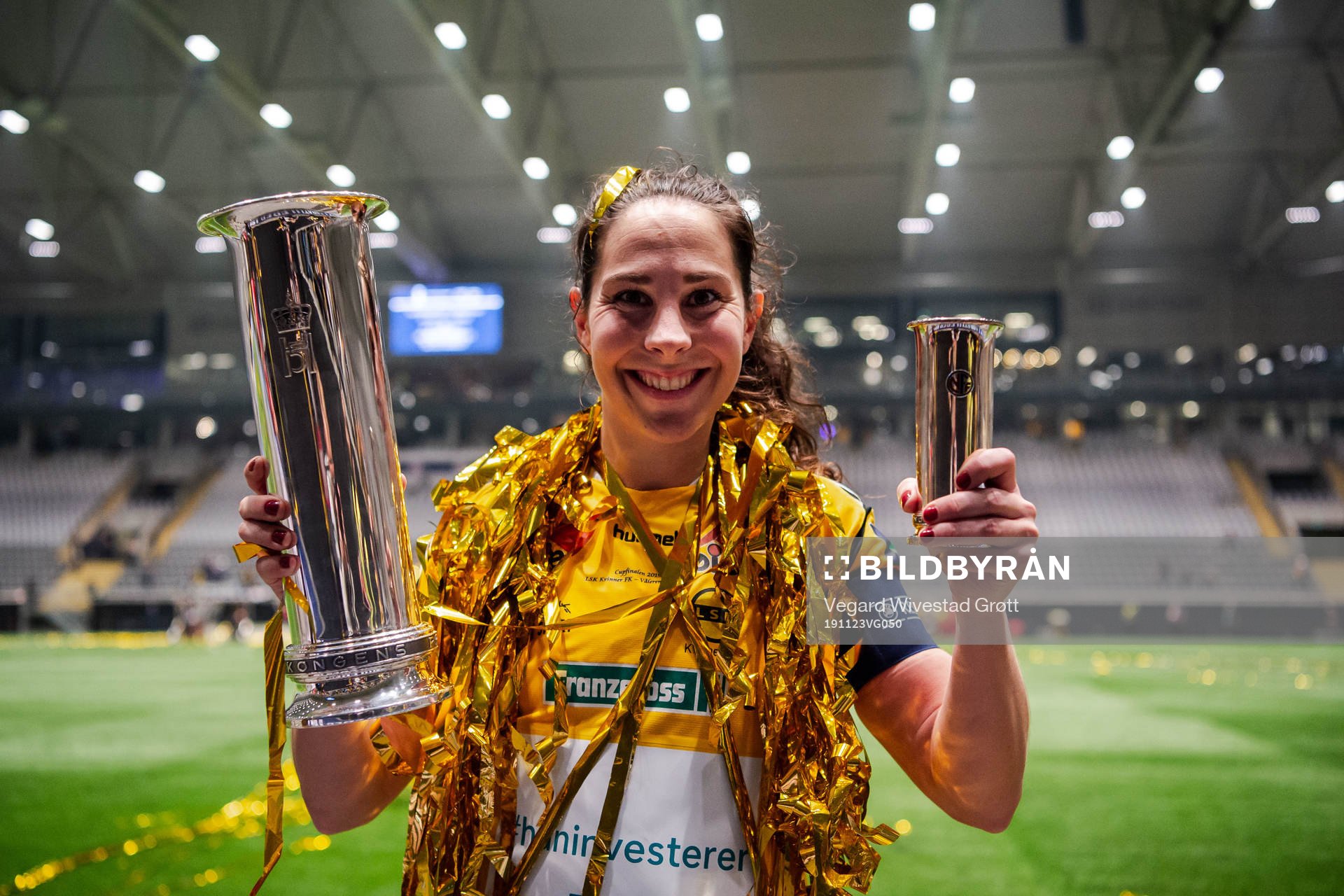 Ingrid Moe Wold of LSK Kvinner celebrates with the trophy