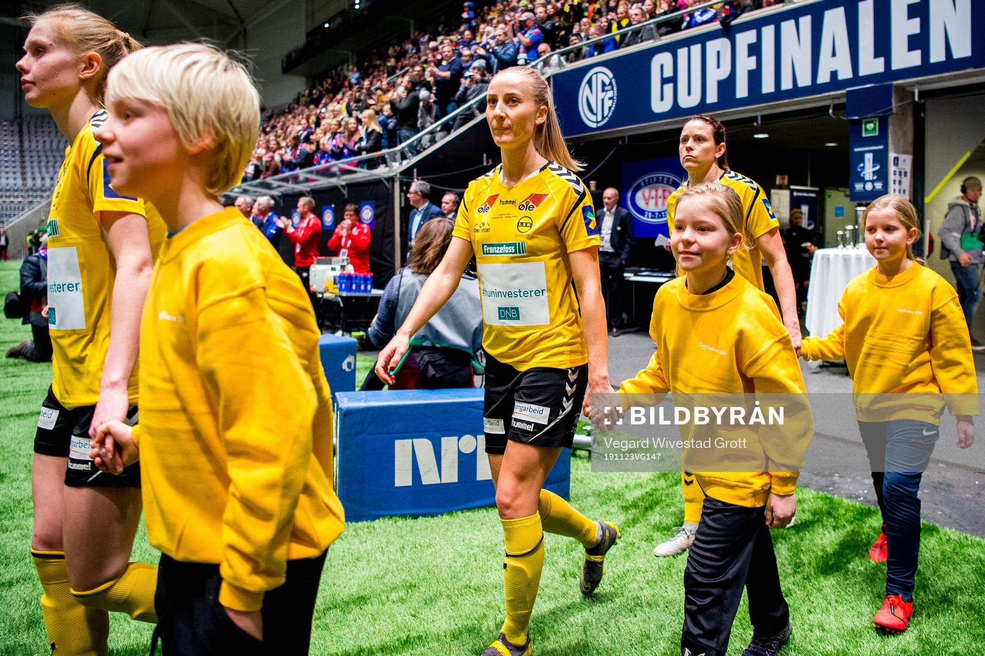 Anja Sønstevold of LSK Kvinner enters the pitch