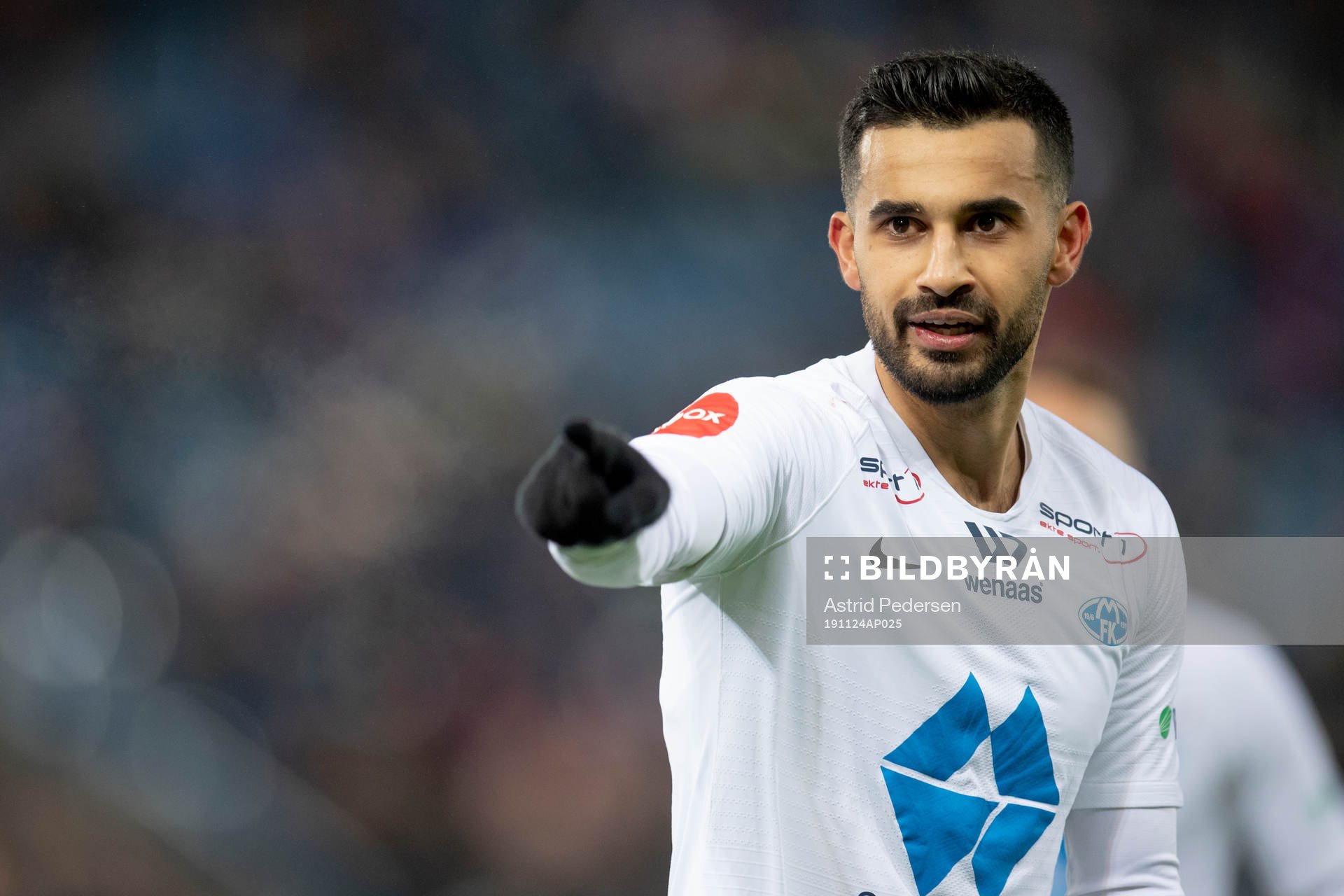 Etzaz Hussain of Molde celebrates