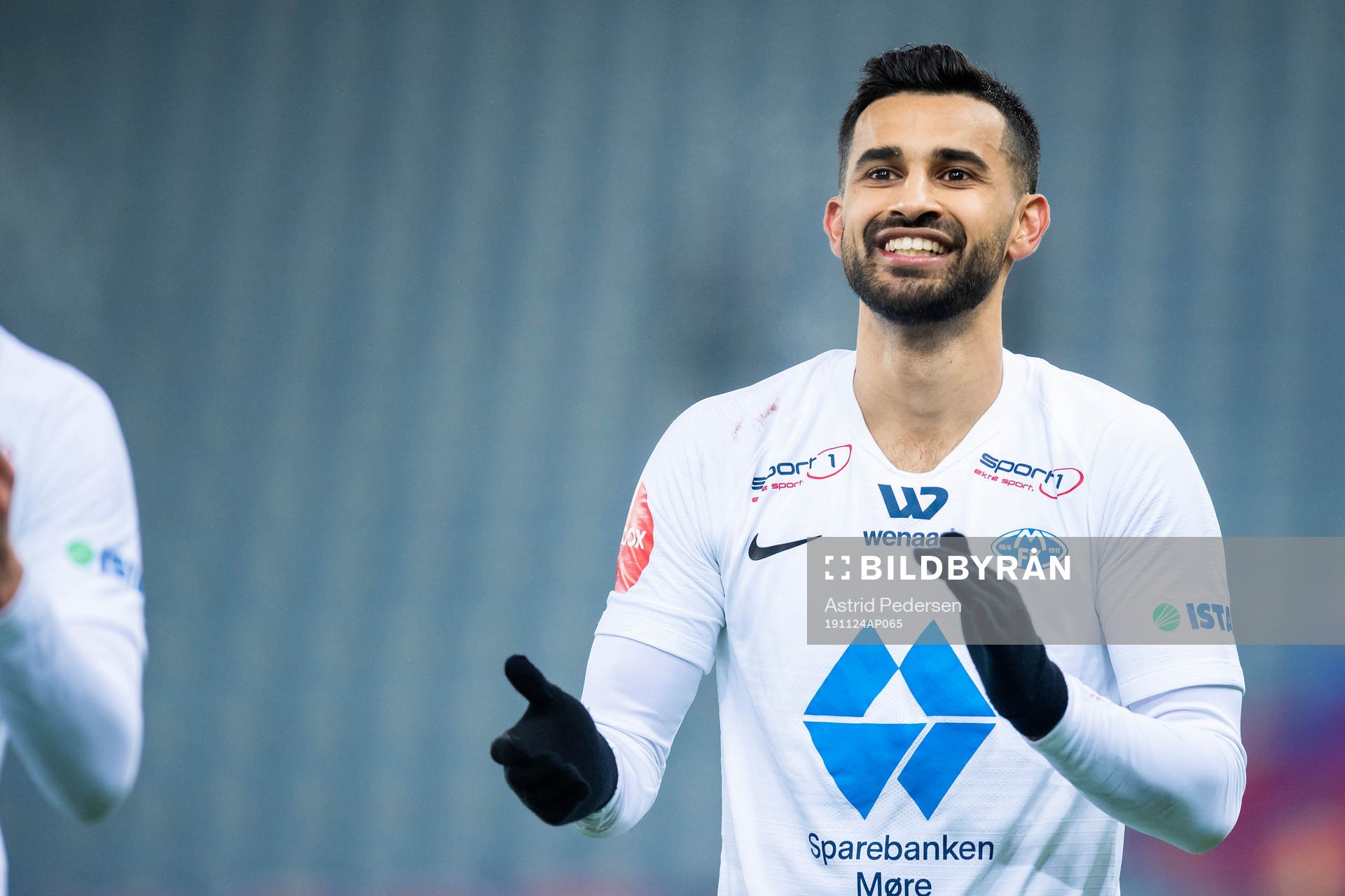 Etzaz Hussain of Molde celebrates