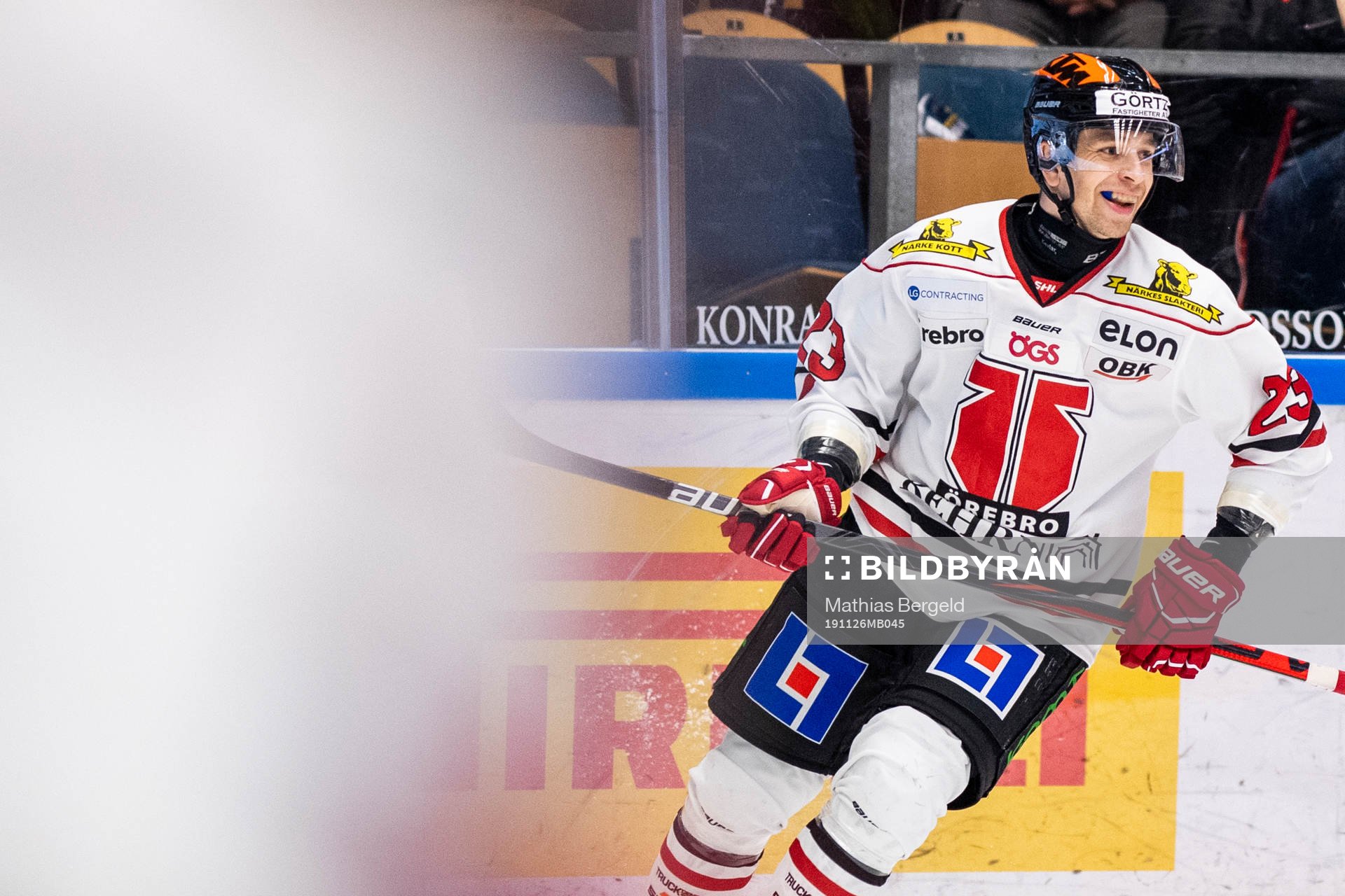 Örebros Sakari Salminen jublar