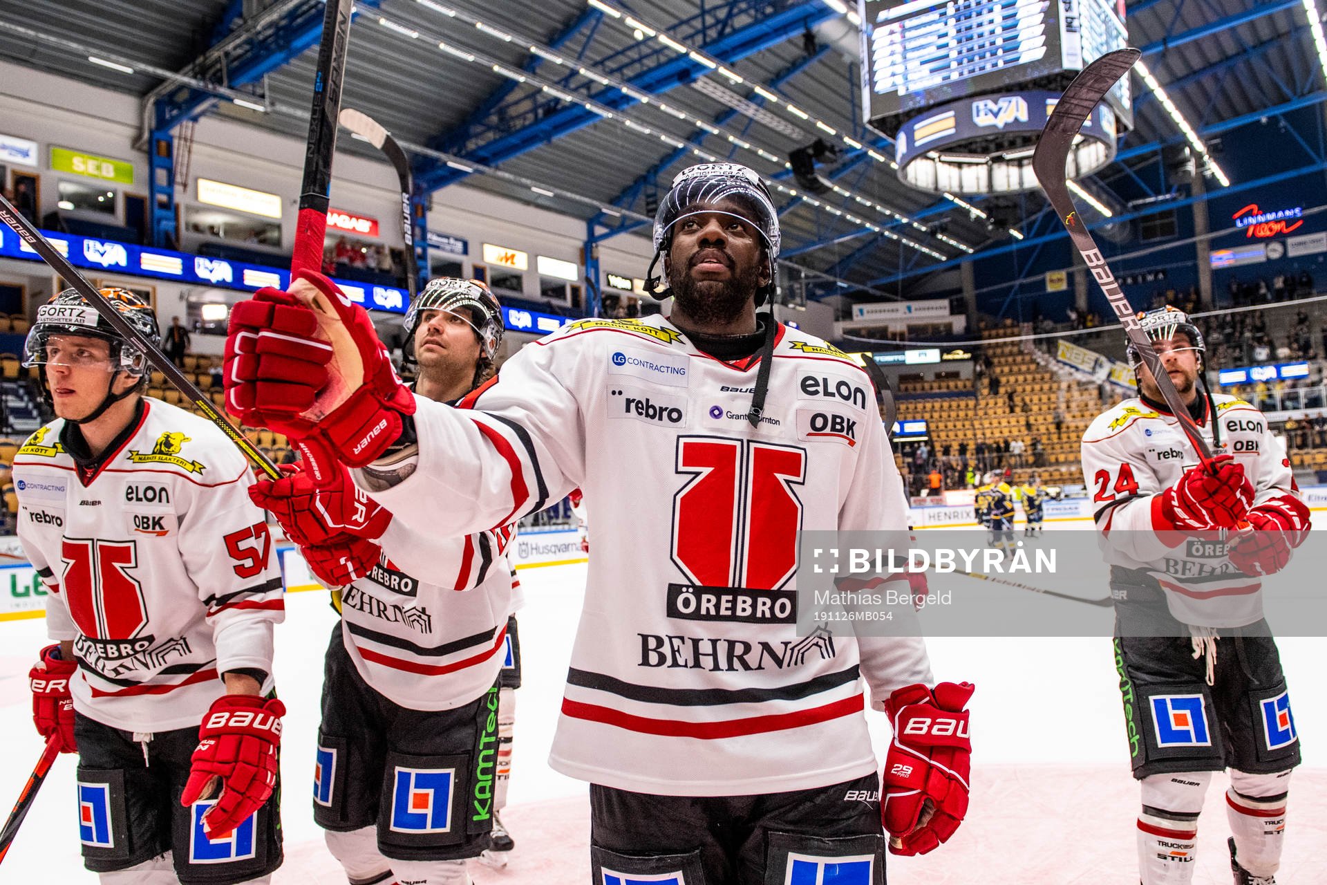 Örebros Daniel Muzito Bagenda jublar