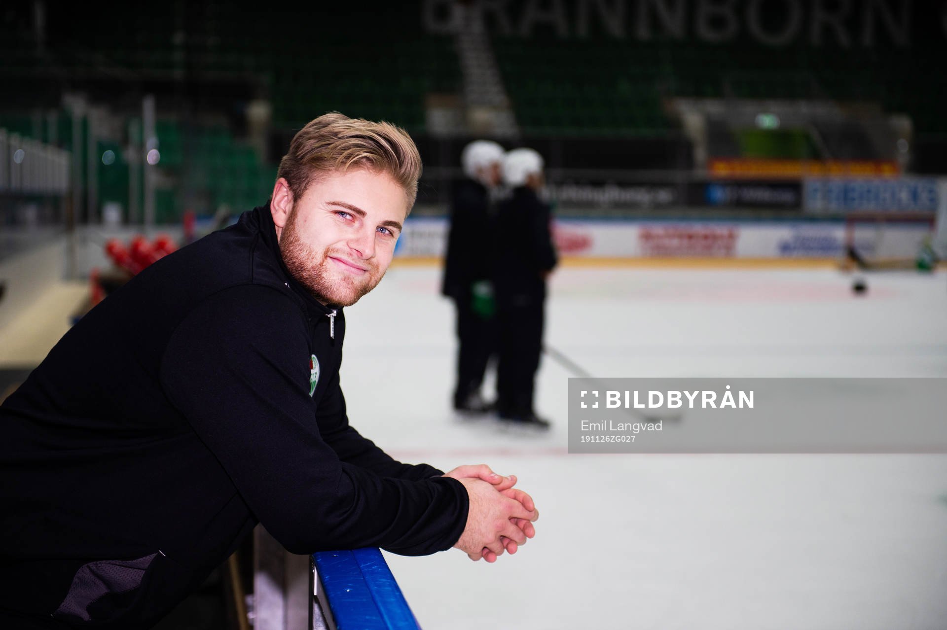 Rögles j-20 tränare Jonas Elofsson
