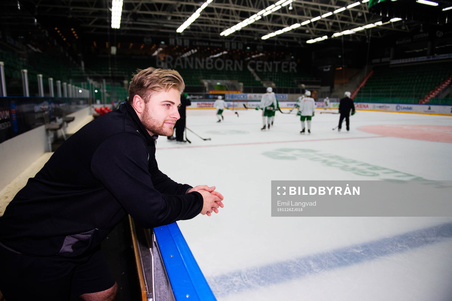 Rögles j-20 tränare Jonas Elofsson