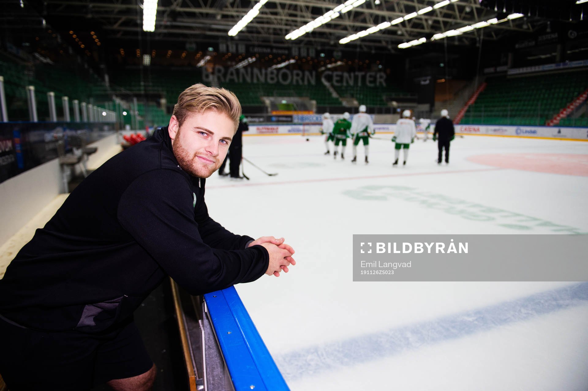 Rögles j-20 tränare Jonas Elofsson