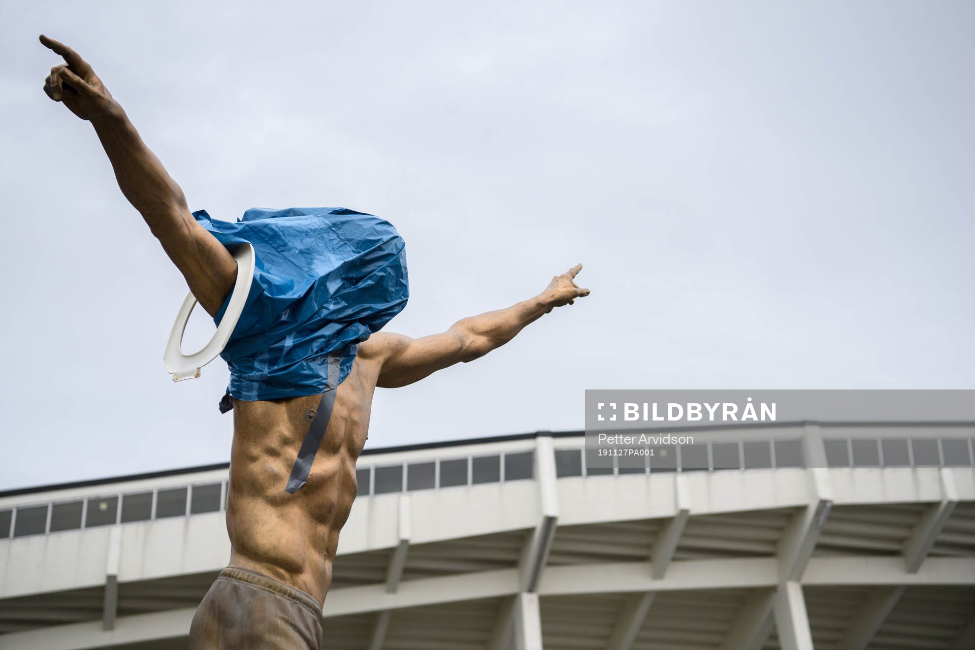 The statue of Zlatan Ibrahimovic has been vandalized