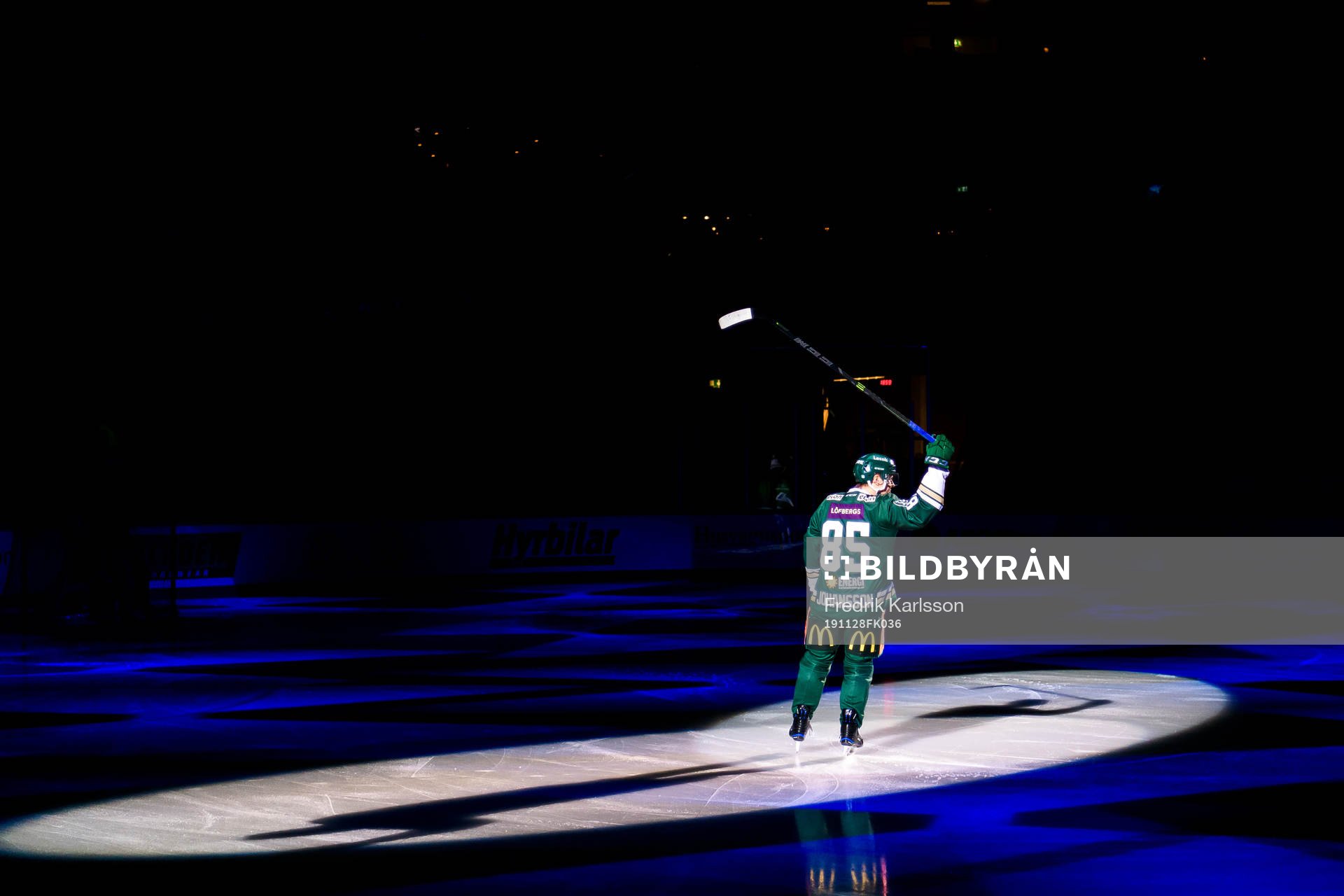 Färjestads Mikael Johansson tackas av av klubben och fansen