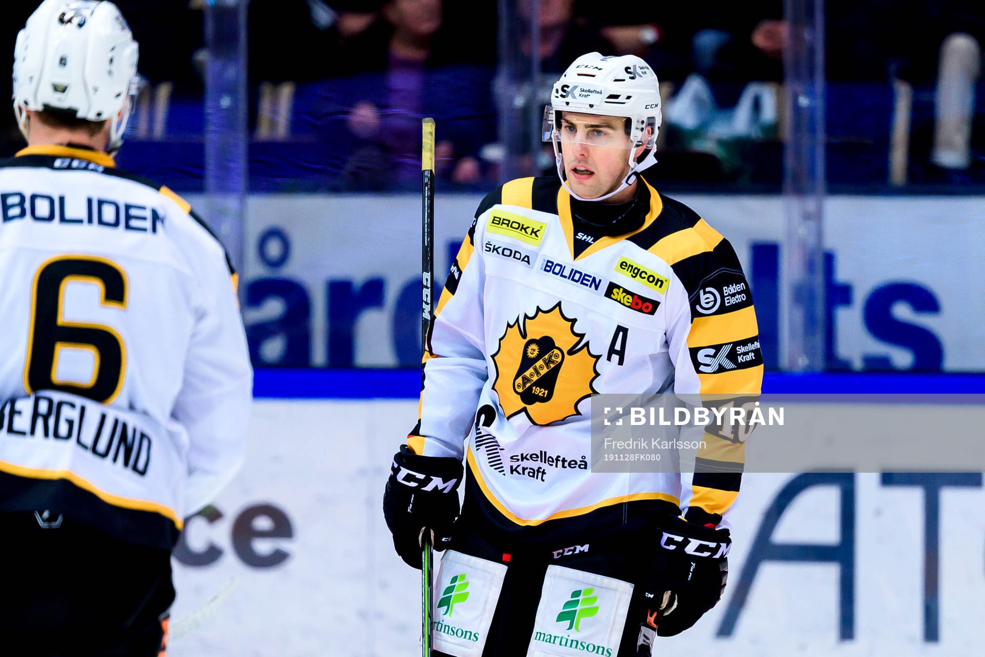 Skellefteås Joakim Lindström jublar