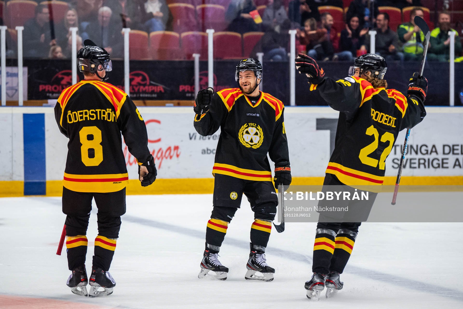 Brynäs Victor Söderström jublar